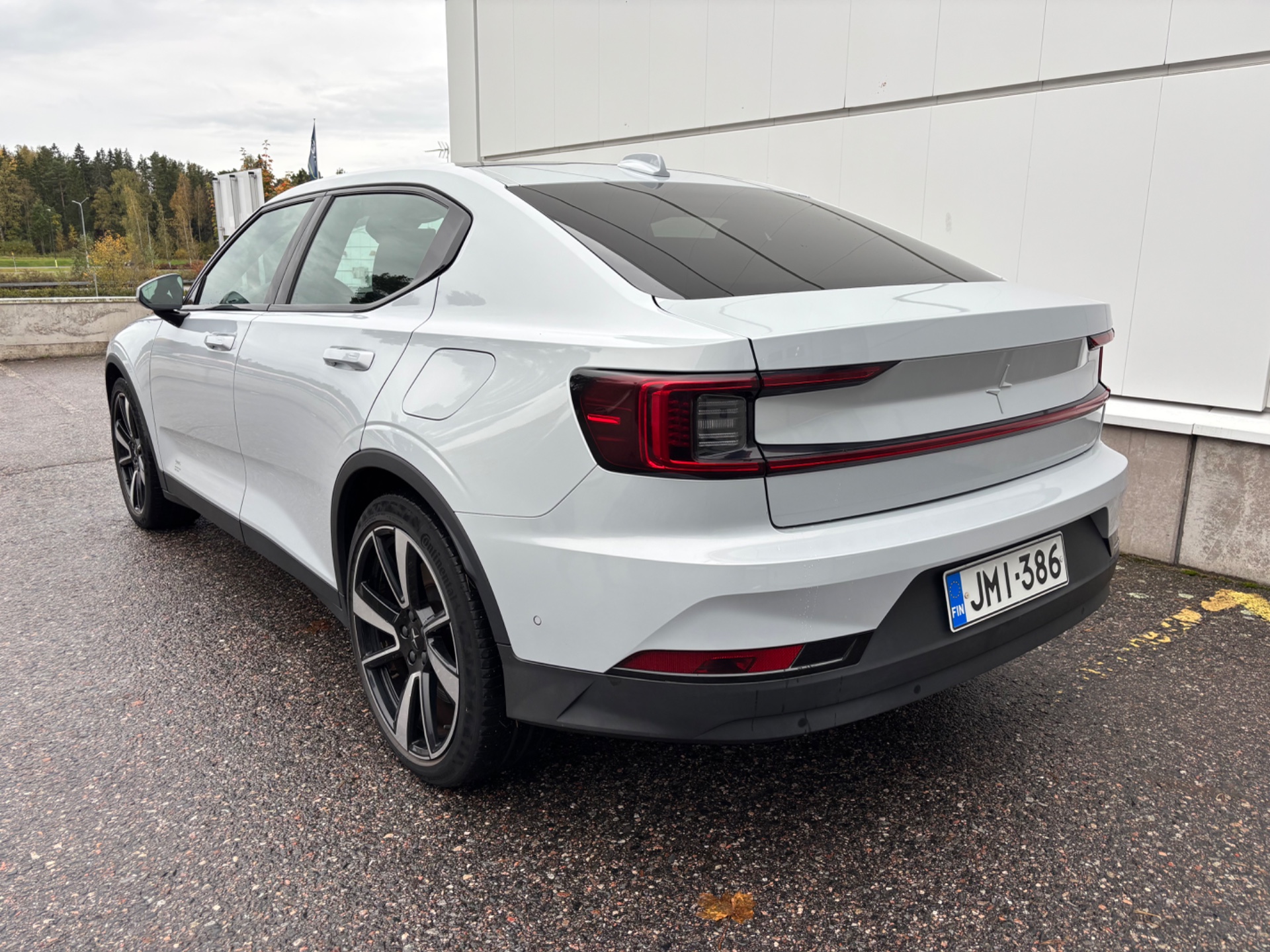 Polestar 2 Launch Edition, 300kW, 78kWh 2021, kuva 3/23