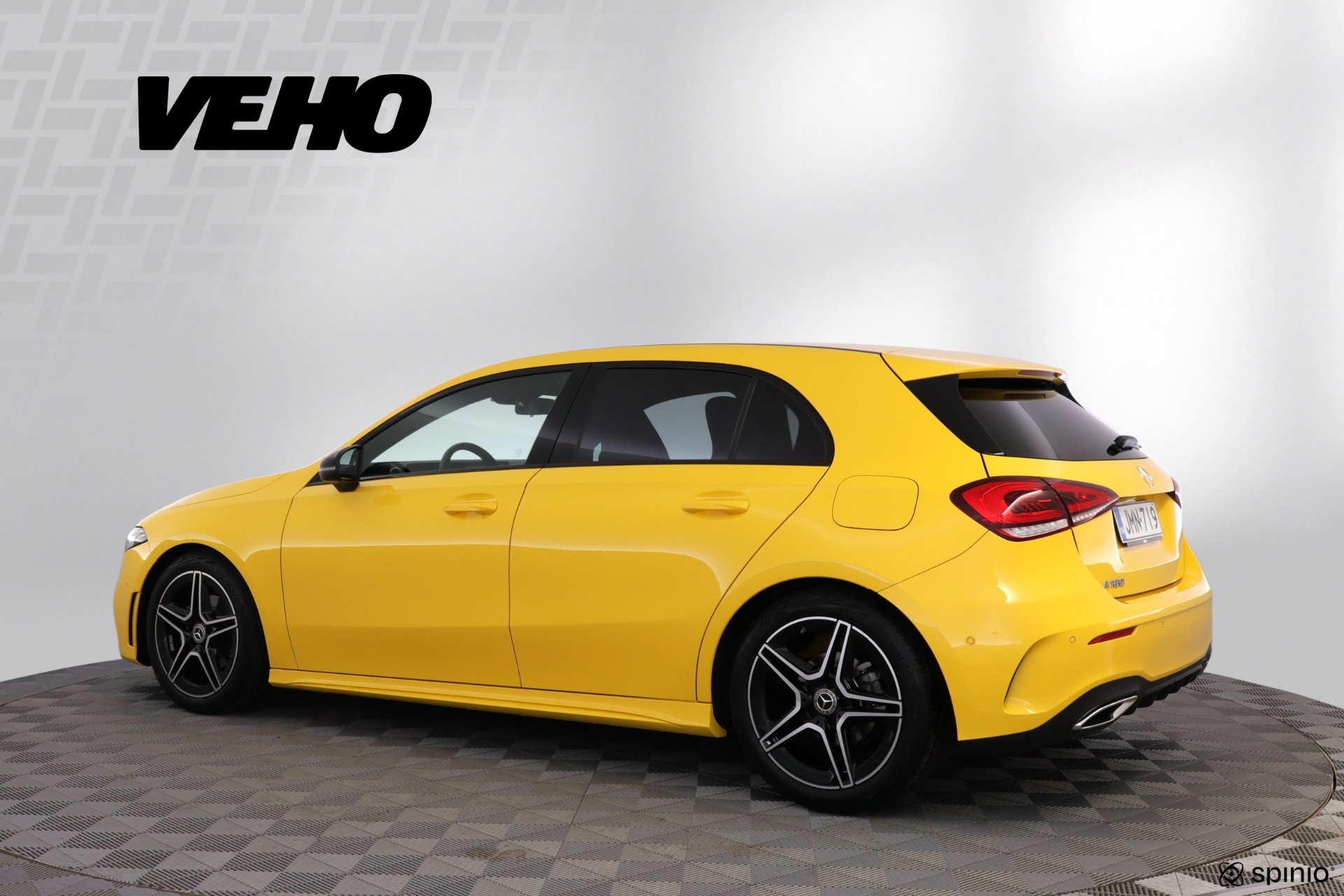 Mercedes-Benz A 180 A Business AMG 2022, kuva 2/33