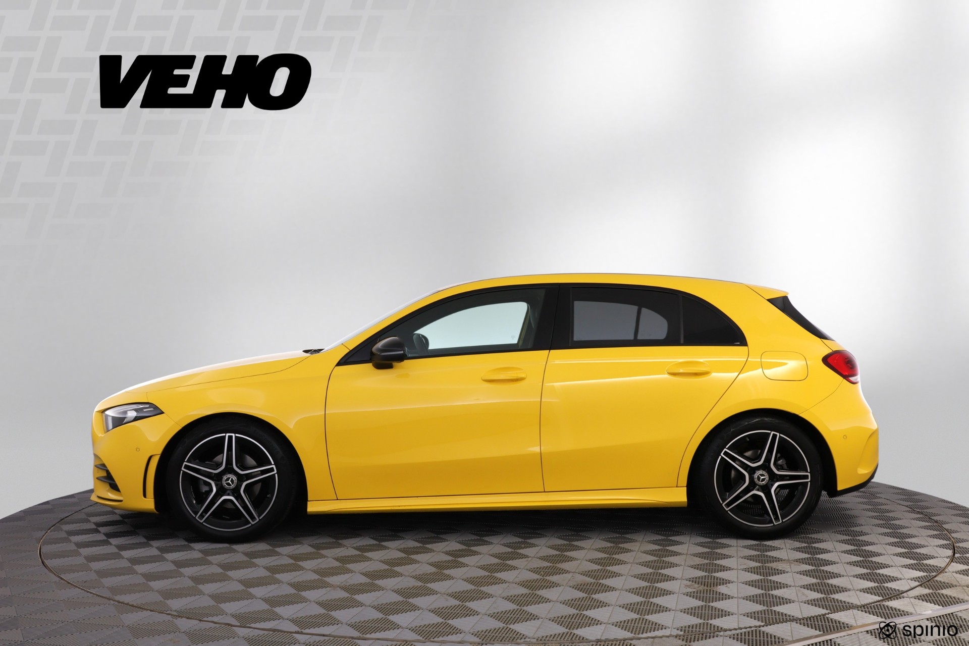 Mercedes-Benz A 180 A Business AMG 2022, kuva 3/33