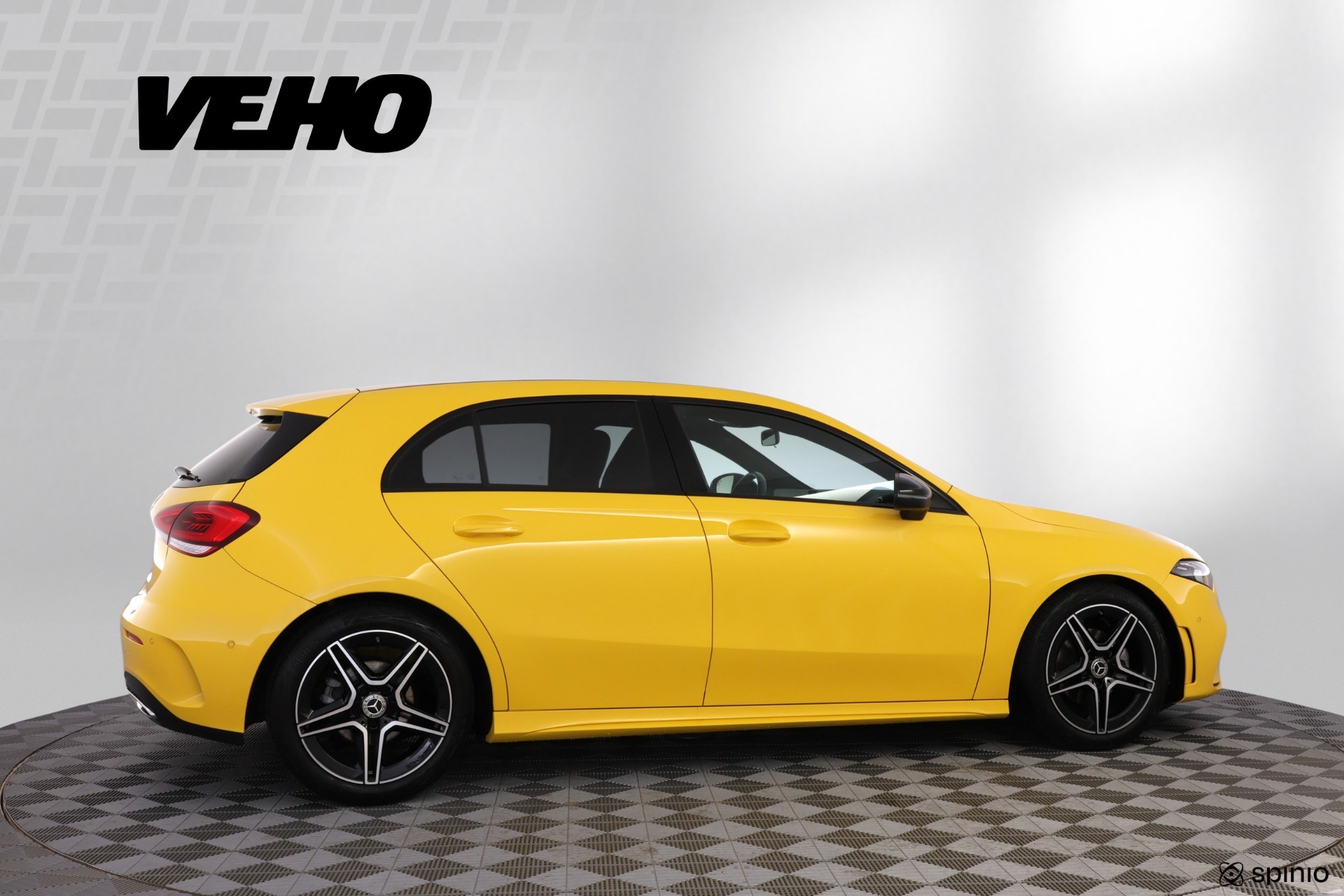 Mercedes-Benz A 180 A Business AMG 2022, kuva 6/33