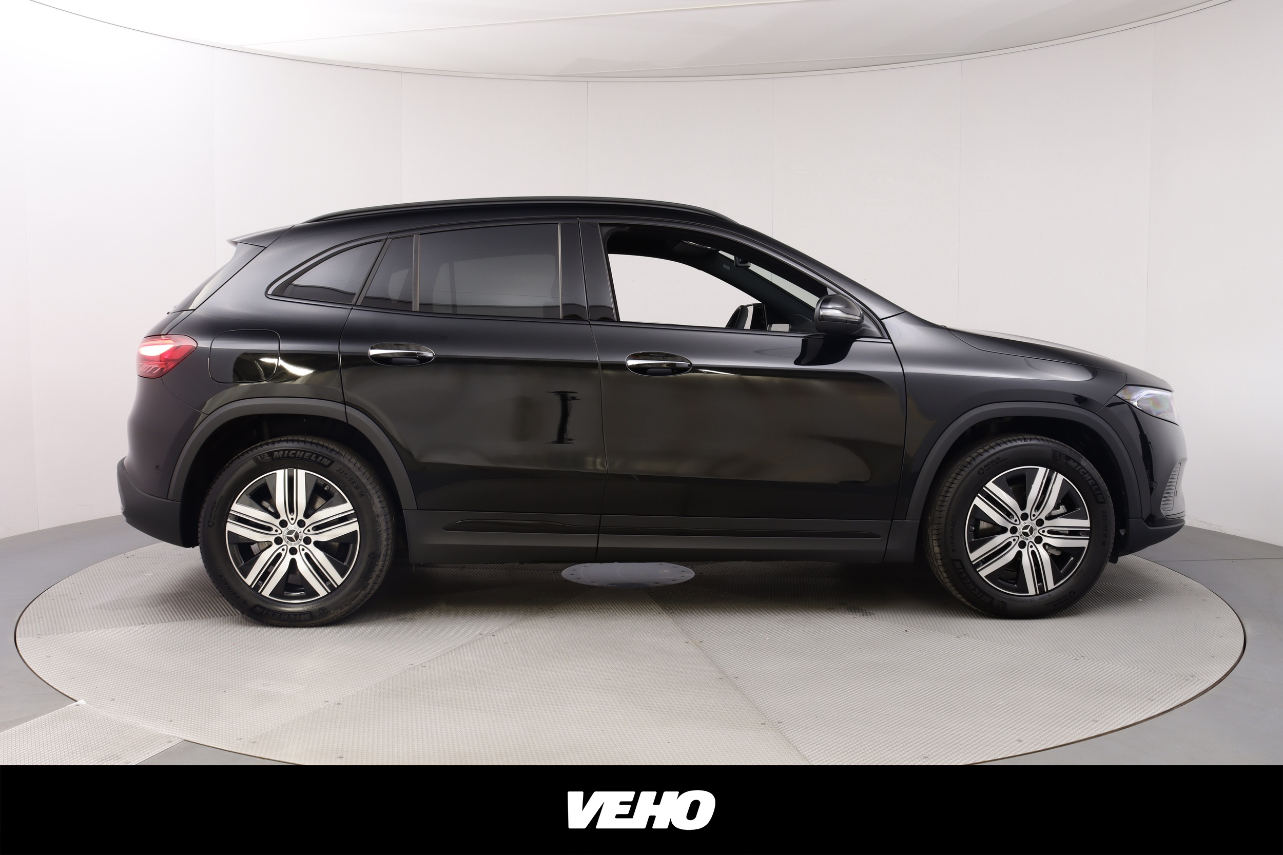 Mercedes-Benz EQA 300 4MATIC 2025, photo 6/27