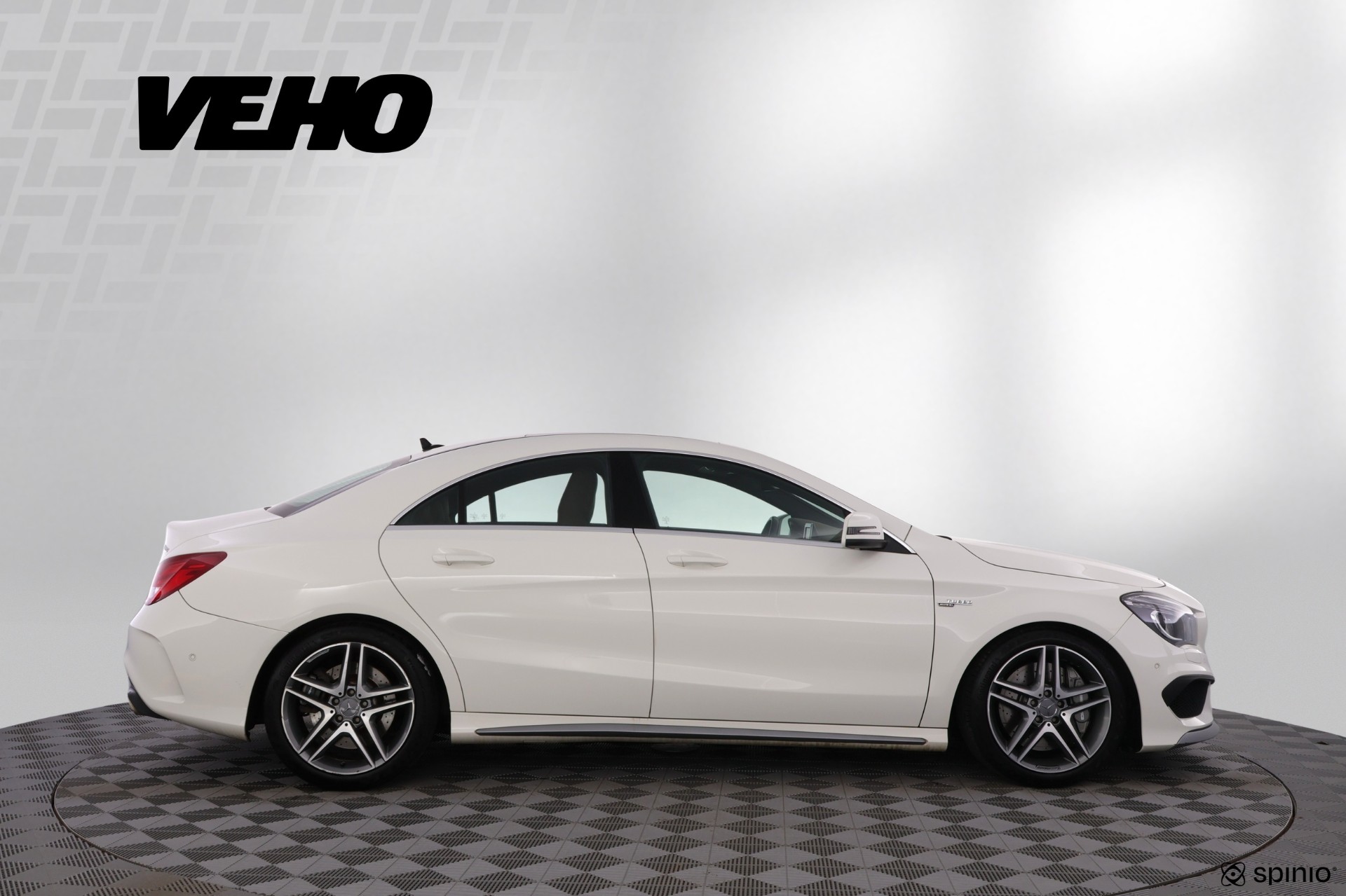 Mercedes-Benz CLA 45 AMG 2014, kuva 6/31