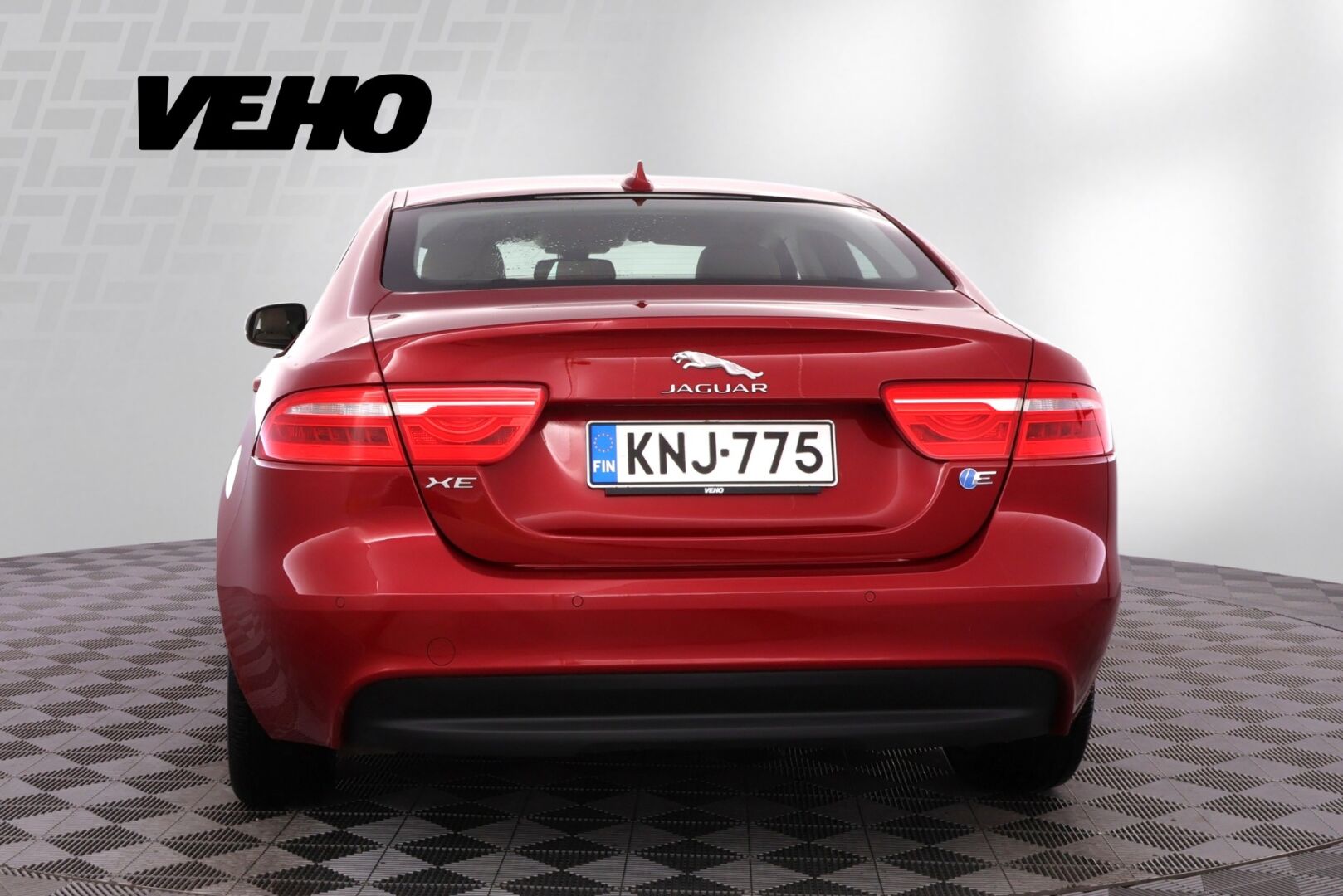 Jaguar XE E-Performance Pure Aut 2016, kuva 4/25
