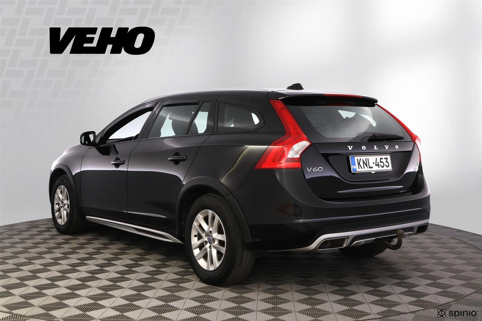 Volvo V60 Cross Country 2016, kuva 3/36