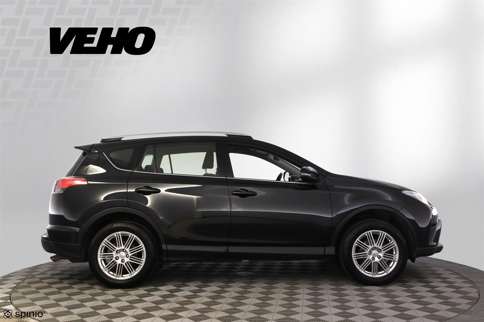Toyota RAV4 2016, kuva 6/31