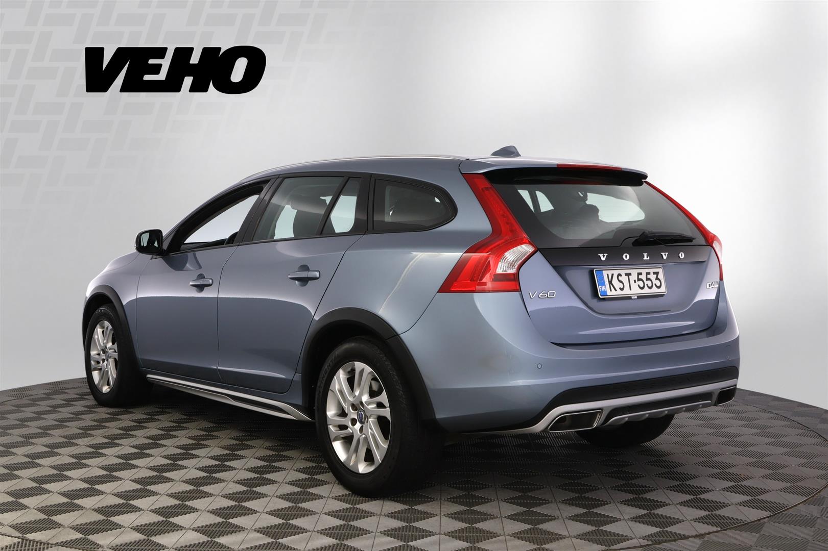 Volvo V60 Cross Country 2017, kuva 3/38
