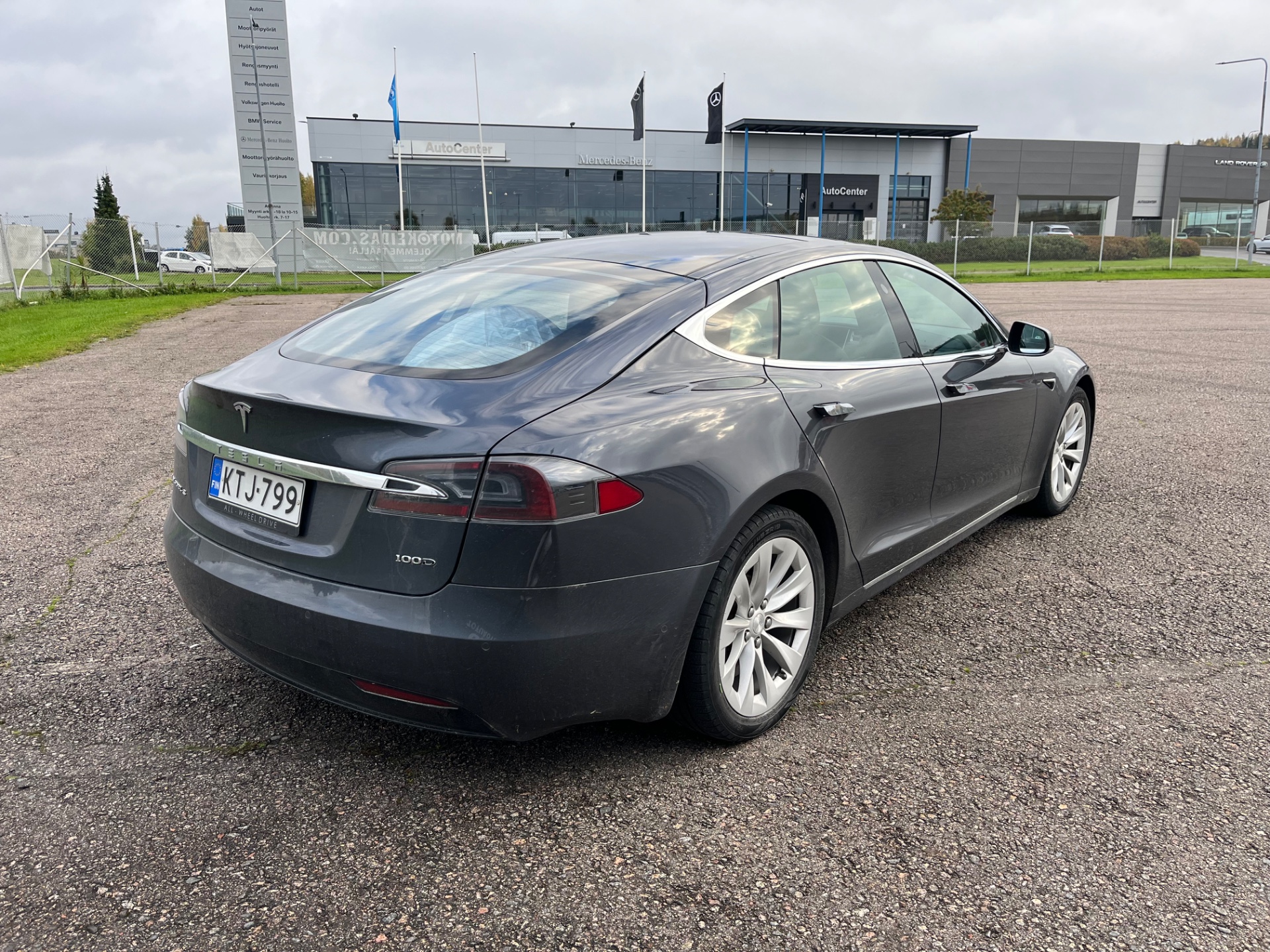 Tesla Model S 100 D 2018, photo 2/3