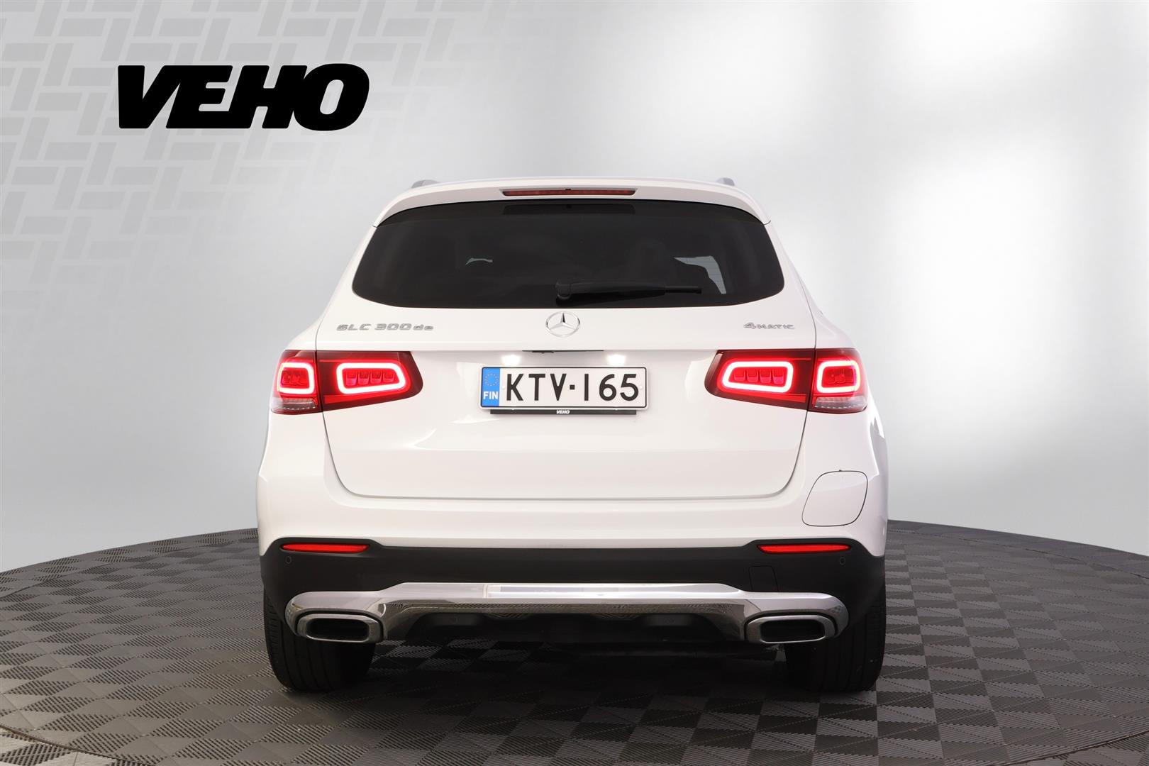 Mercedes-Benz GLC 2021, photo 4/40