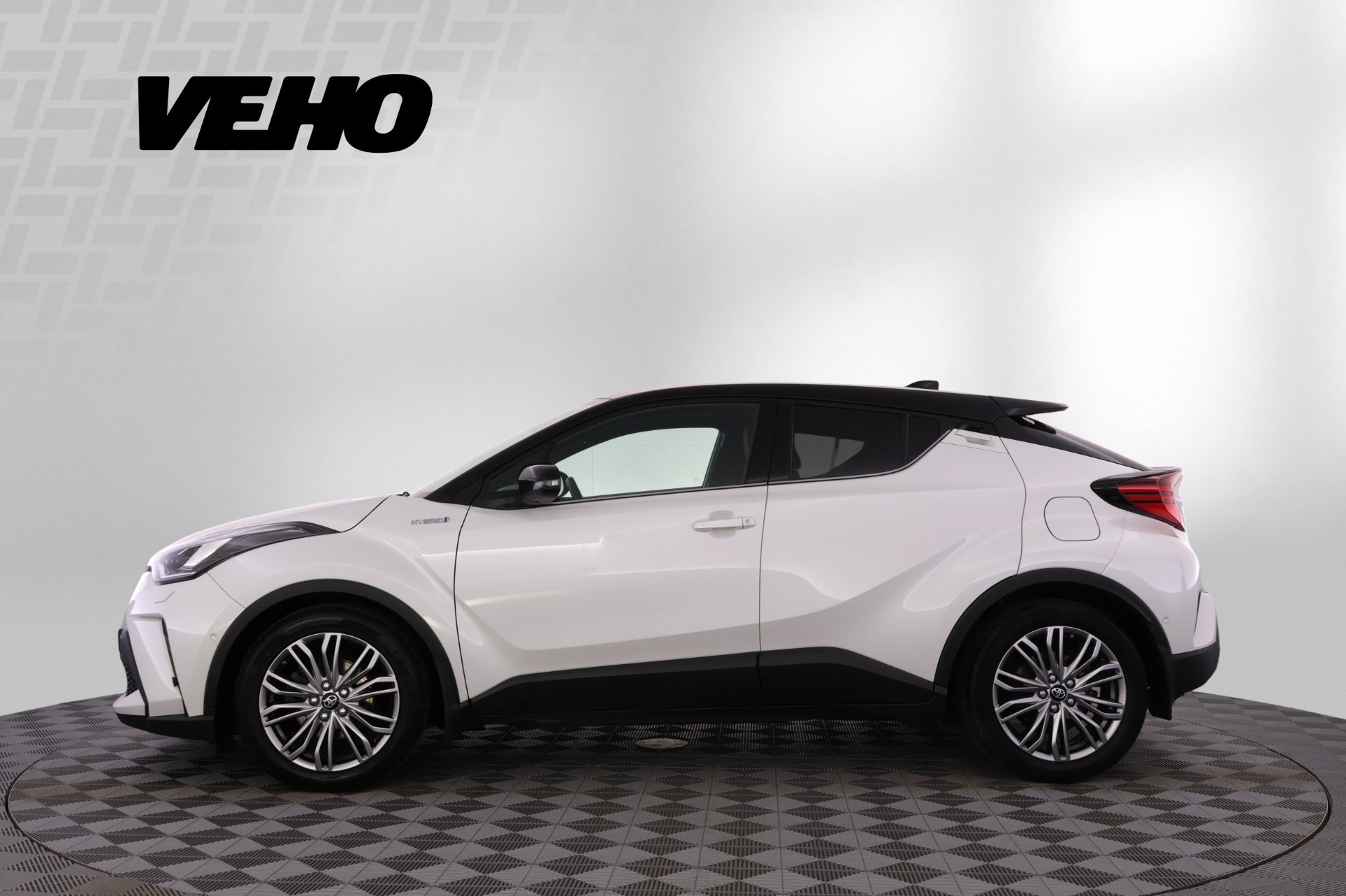 Toyota C-HR 2,0 Hybrid Premium 2021, kuva 2/22