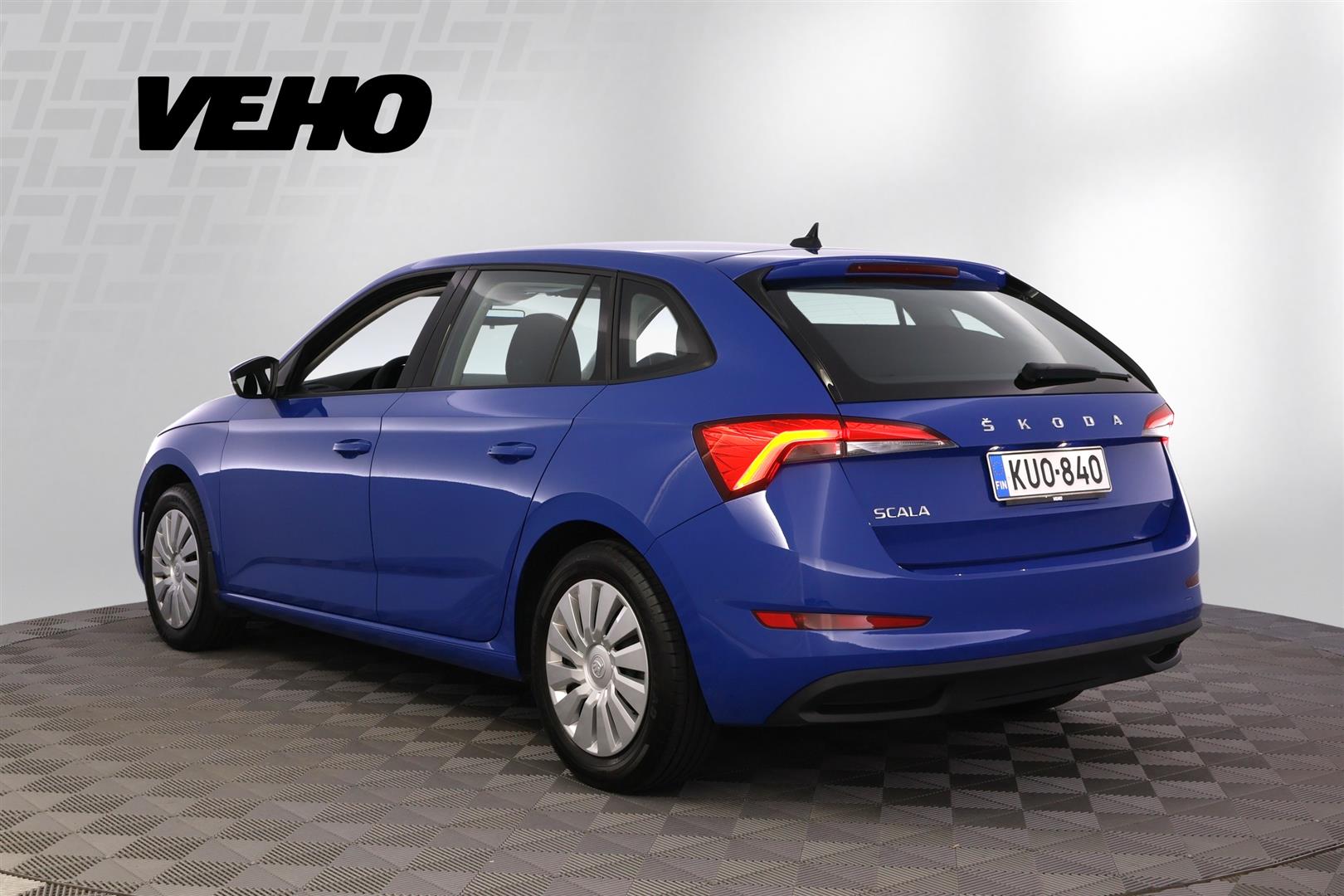 Skoda Scala 1.0 TSI 95 Active 2023, photo 3/27