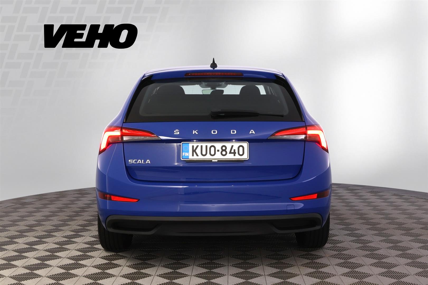 Skoda Scala 1.0 TSI 95 Active 2023, photo 4/27