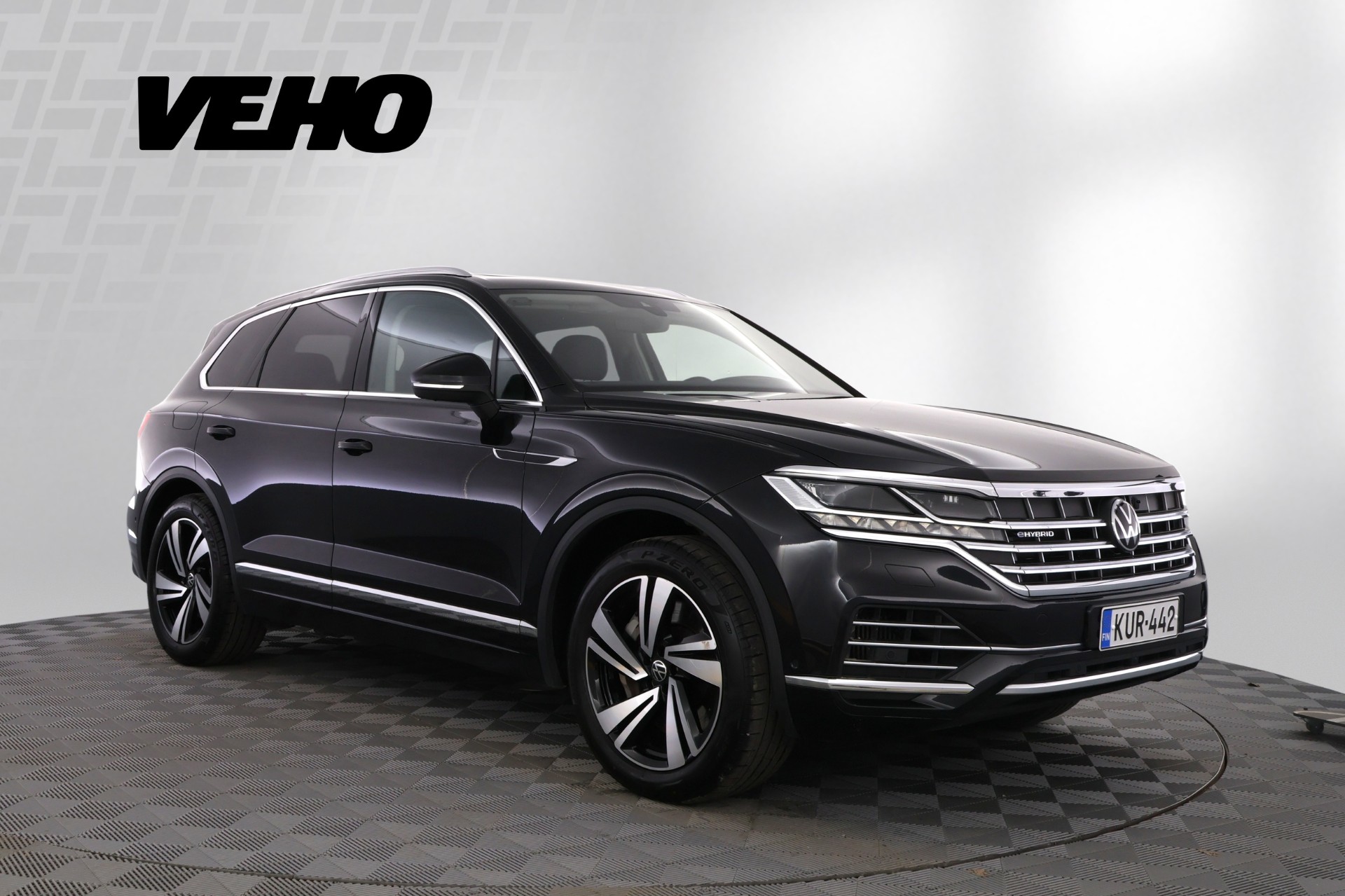 Volkswagen Touareg 2021, kuva 7/30