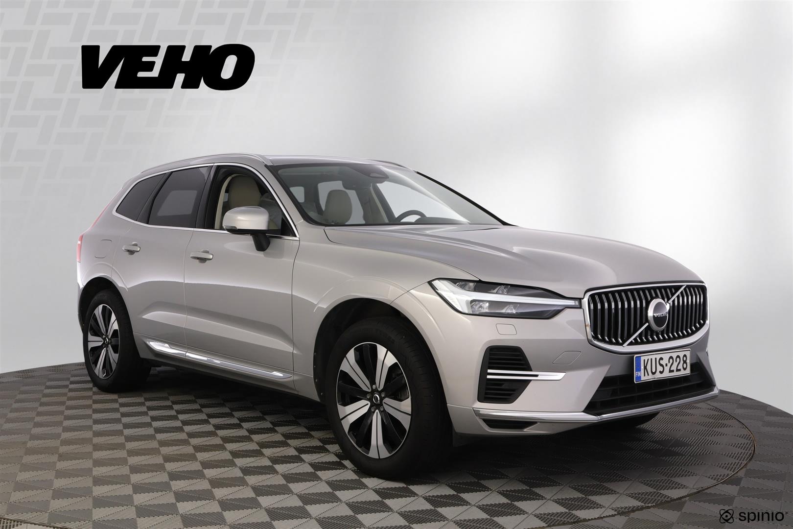Volvo XC60 2022, kuva 7/36