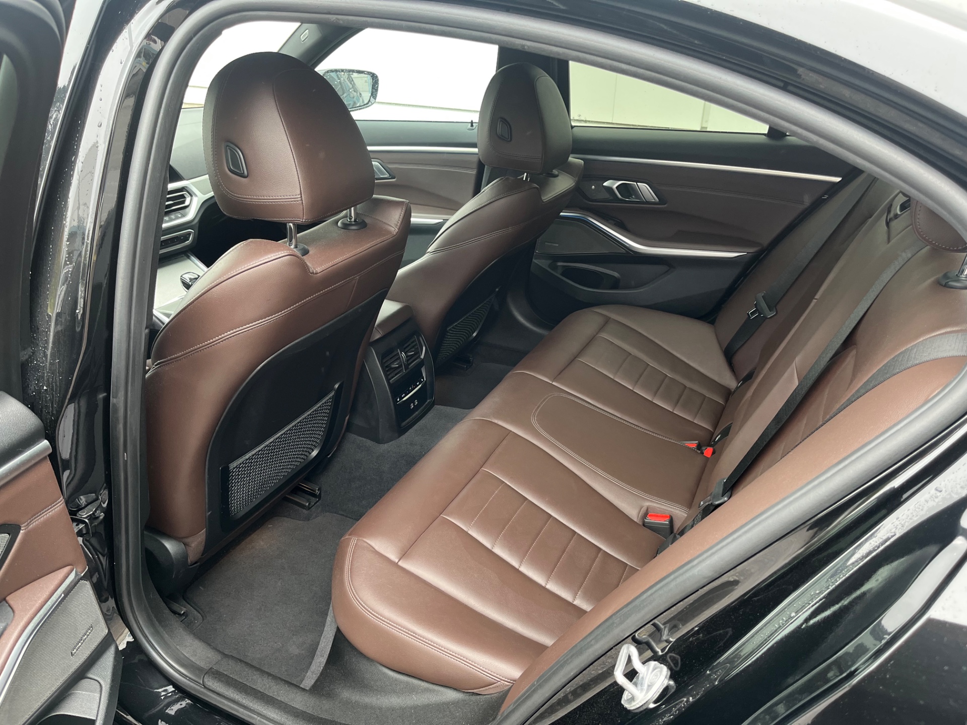 BMW 330 G20 Sedan 330e xDrive M Sport 2021, kuva 4/16