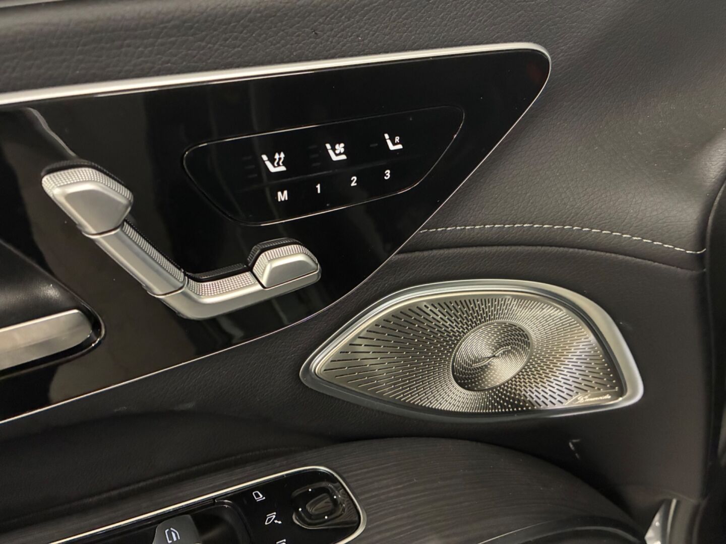 Mercedes-Benz EQS SUV 580 4MATIC 2023, bild 6/6
