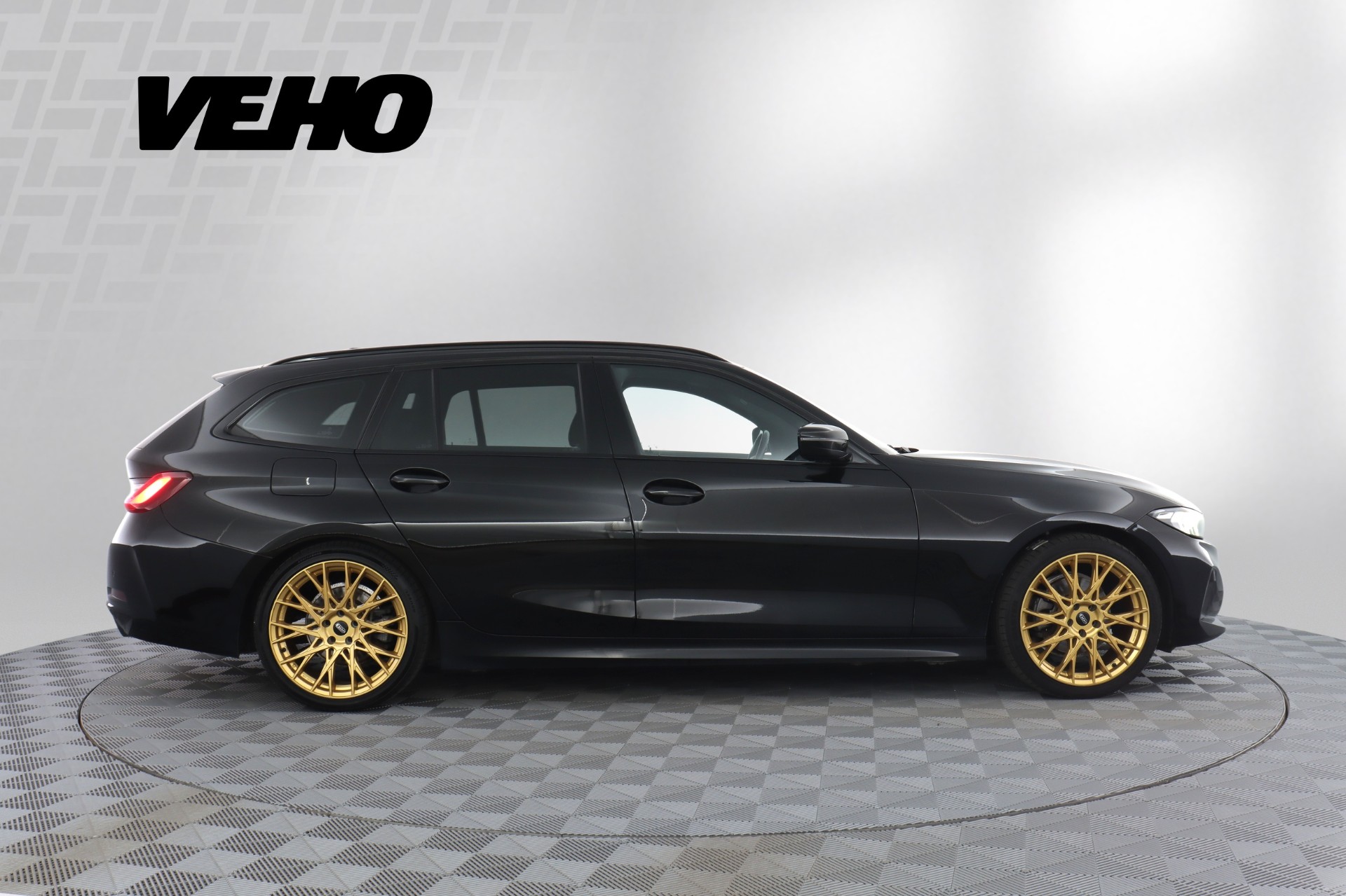 BMW 320 2023, kuva 6/29