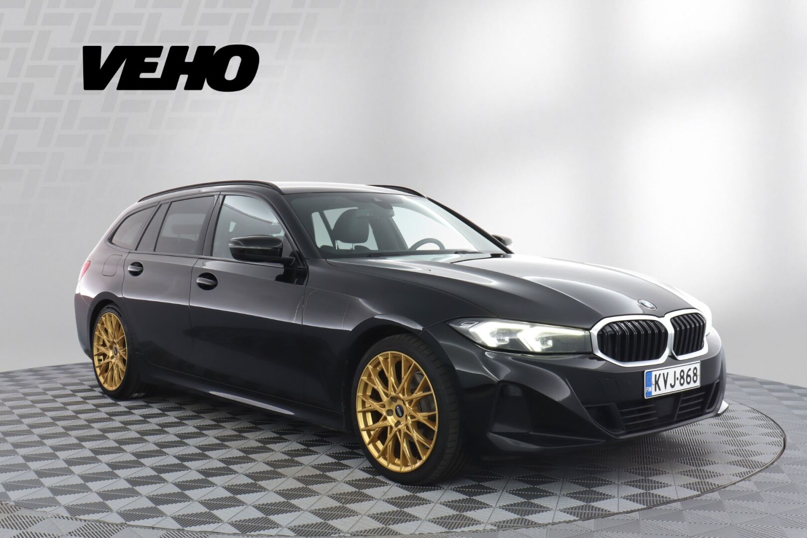 BMW 320 2023, bild 7/29