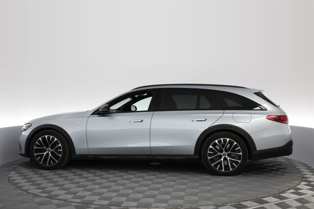 Mercedes-Benz E 2025