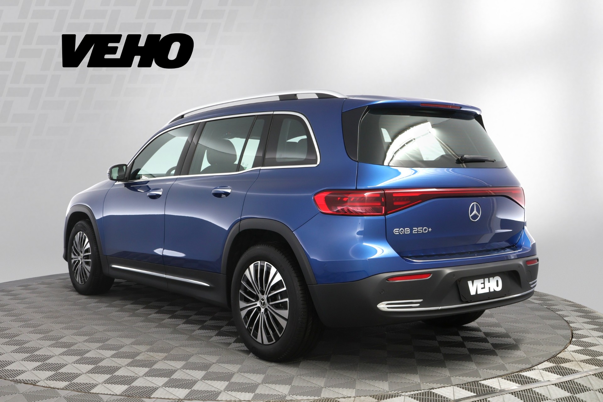 Mercedes-Benz EQB 250+ Business Edition 2025, kuva 3/32
