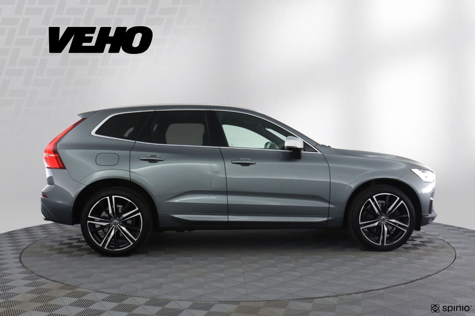 Volvo XC60 D5 AWD R-Design aut 2017, bild 5/29