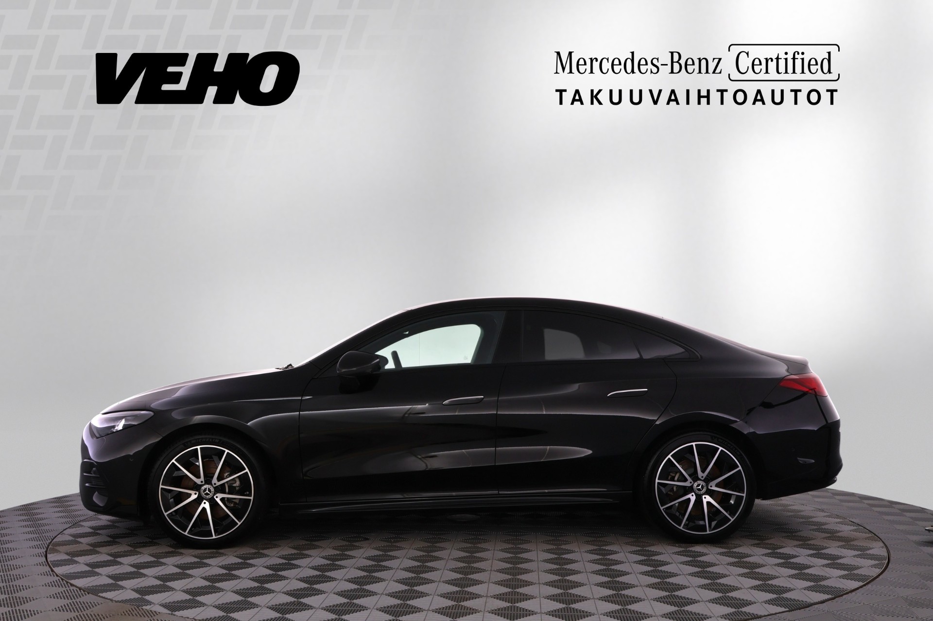 Mercedes-Benz CLA 350 4MATIC AMG Line 2025, kuva 2/32
