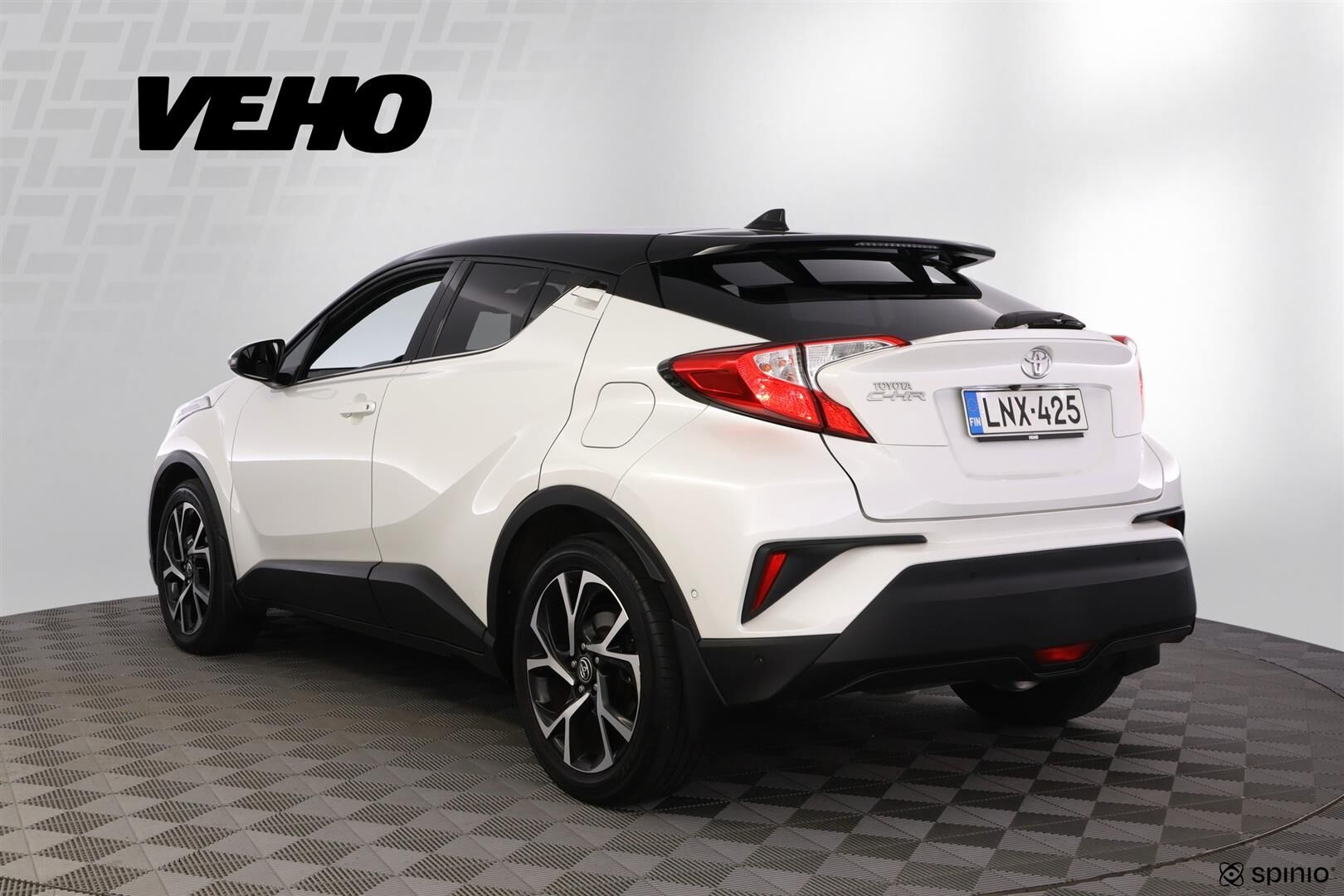 Toyota C-HR 1,2 T Style Multidrive S 2017, bild 3/24