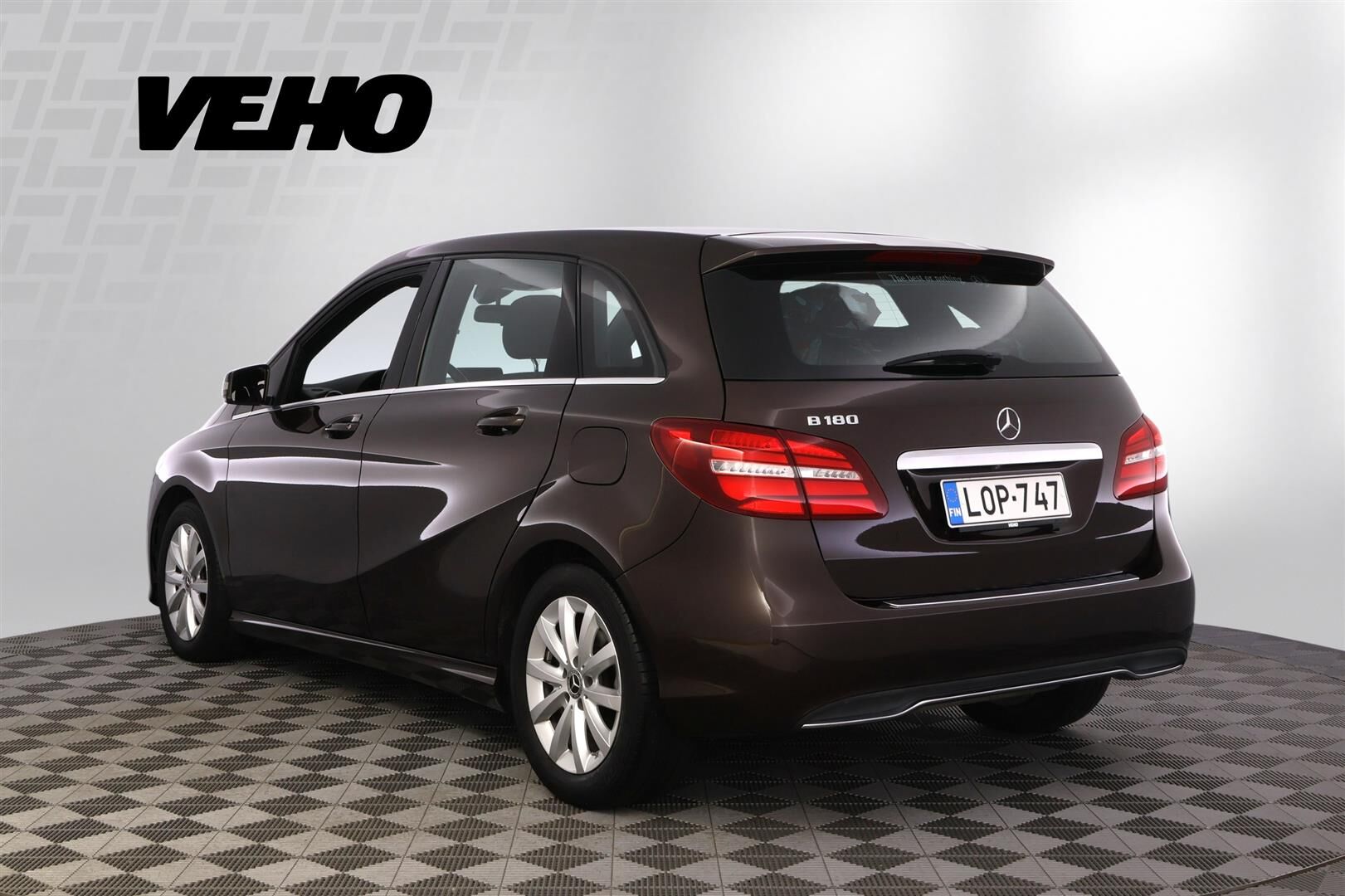 Mercedes-Benz B 180 A Edition One 2018, kuva 3/32