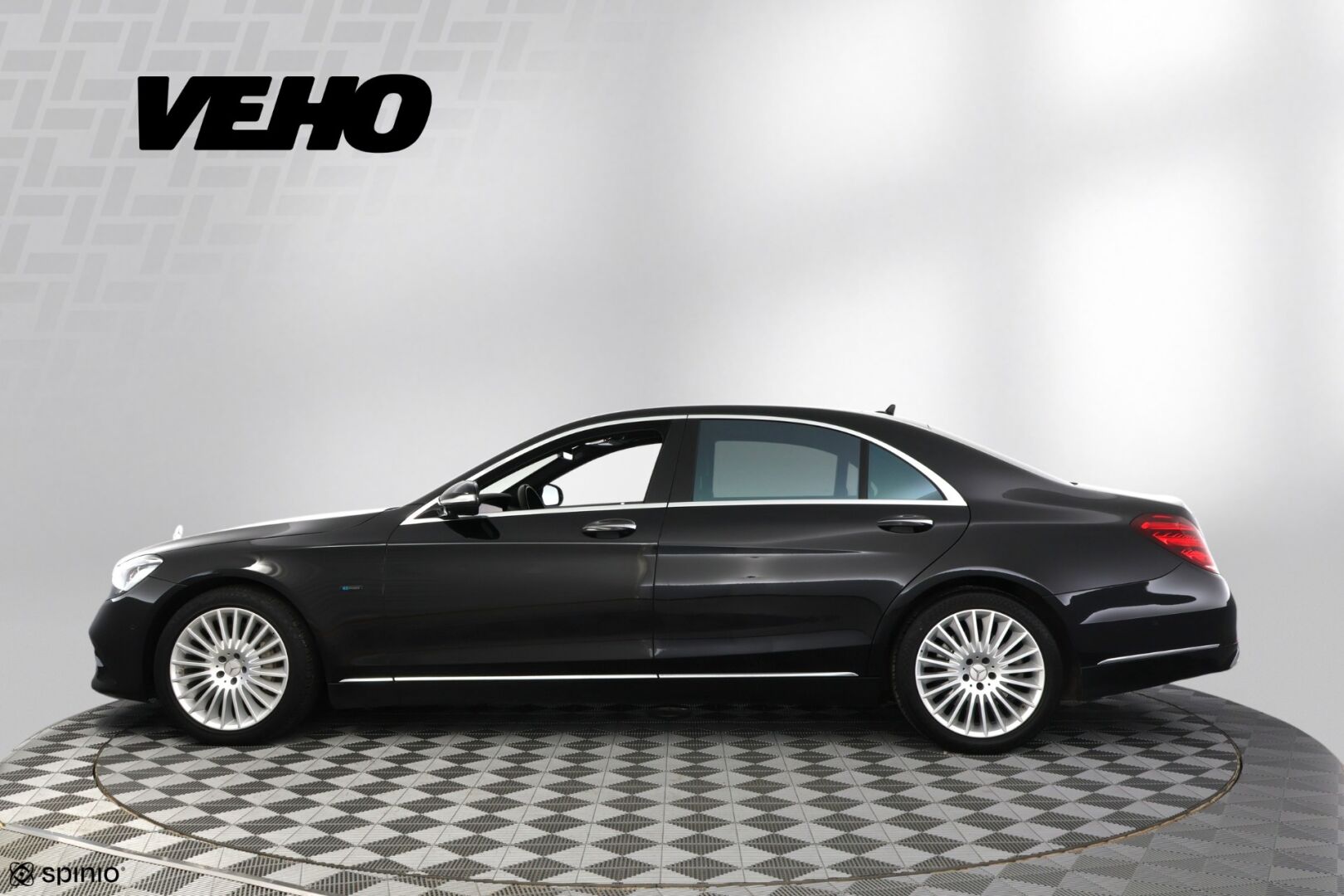 Mercedes-Benz S 560 e L 2019, bild 2/25