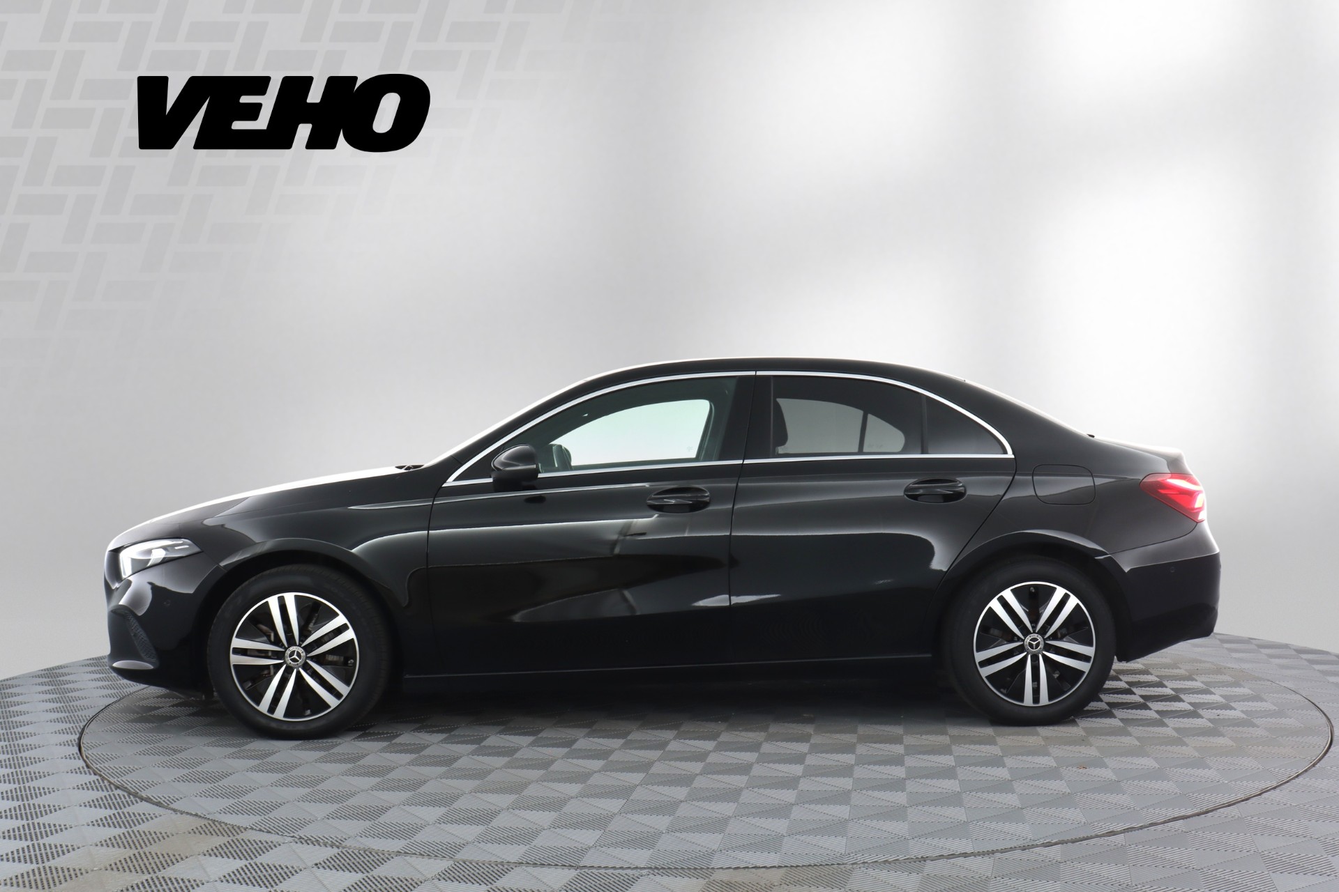 Mercedes-Benz A 2021, kuva 2/22