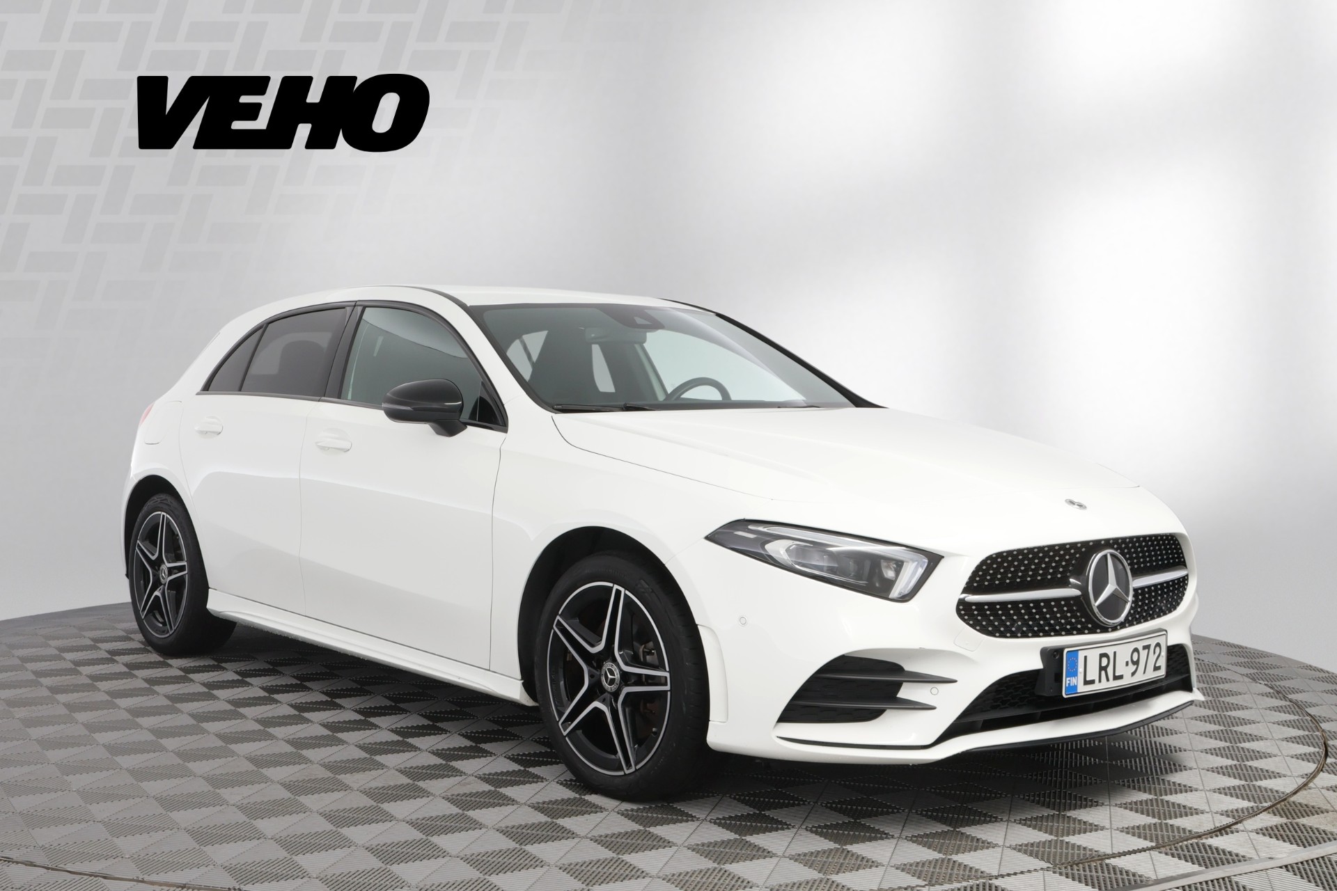 Mercedes-Benz A 250 e A AMG Edition 2022, kuva 6/35