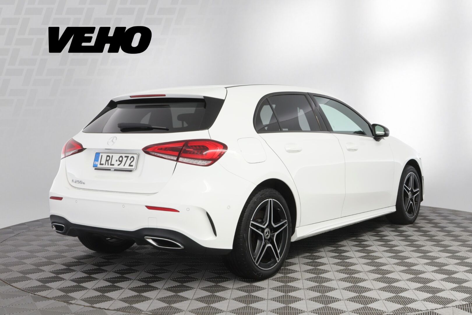 Mercedes-Benz A 250 e A AMG Edition 2022, bild 4/35