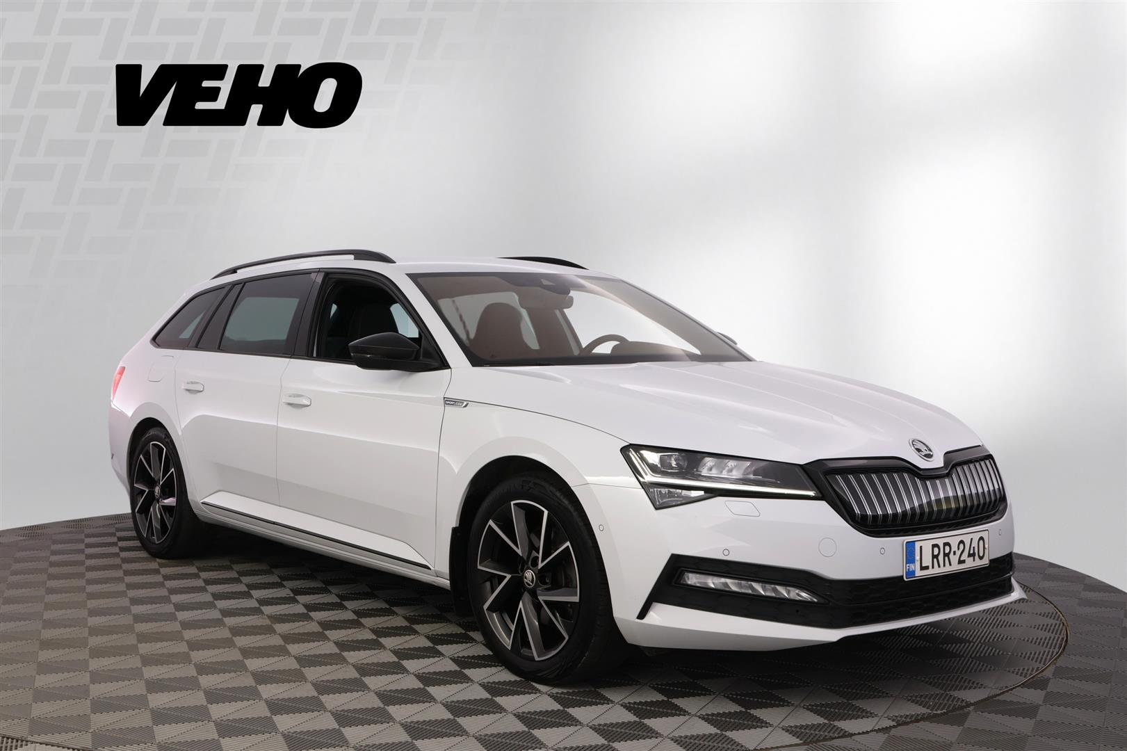 Skoda Superb 2023, kuva 7/44