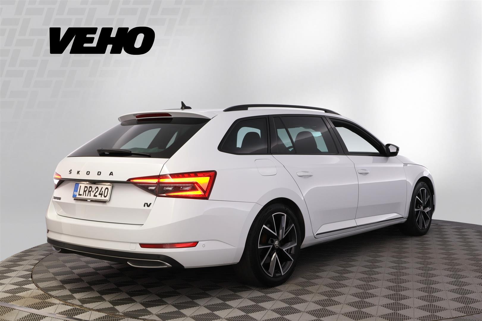 Skoda Superb 2023, kuva 5/44