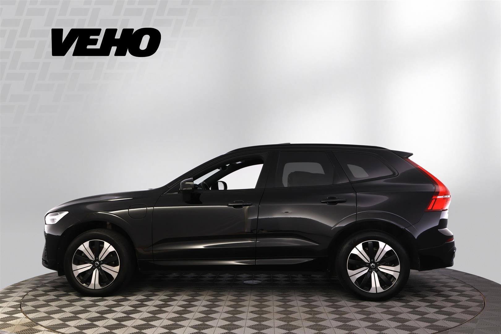 Volvo XC60 2023, kuva 2/37