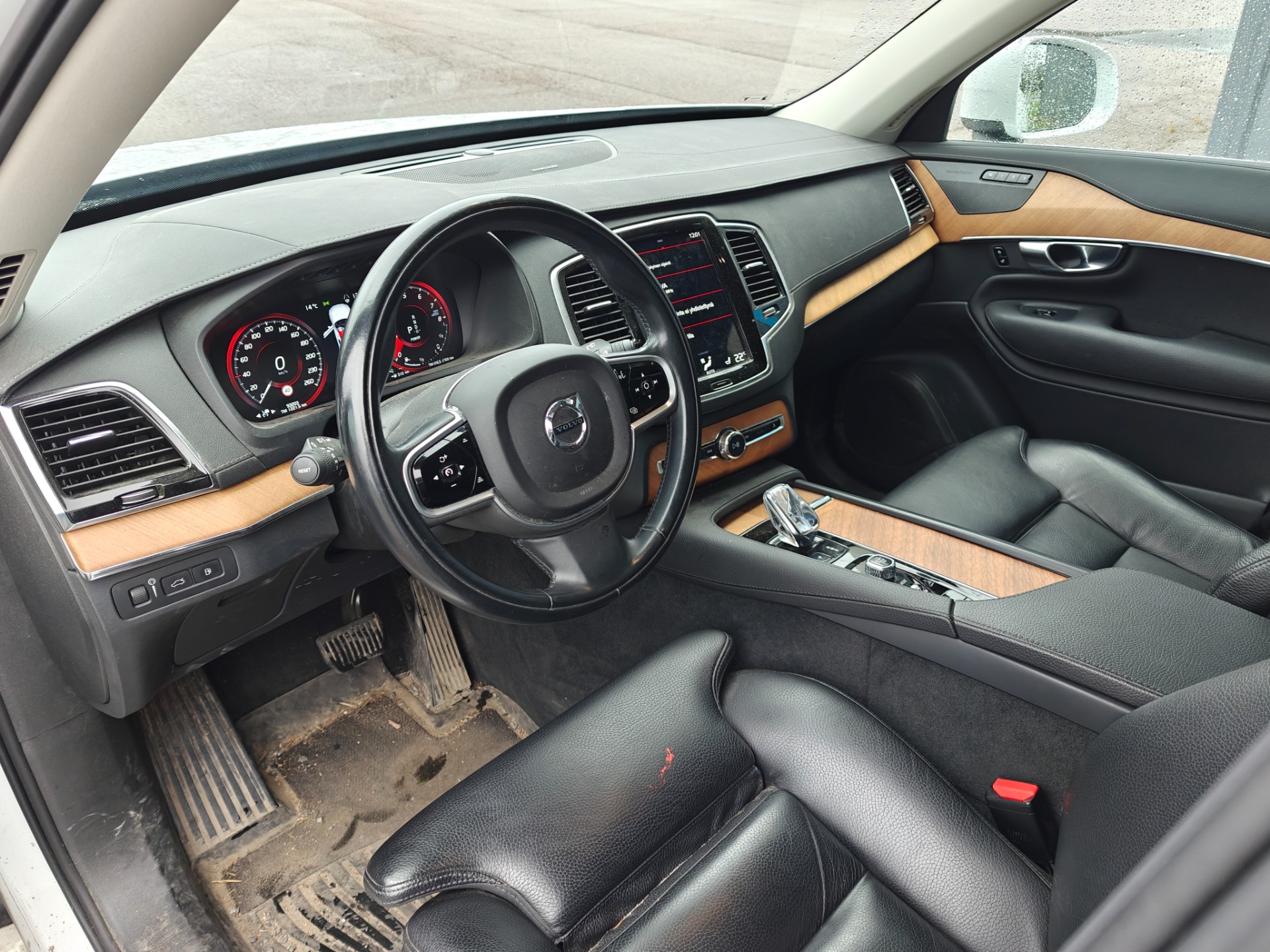 Volvo XC90 2021, photo 4/5