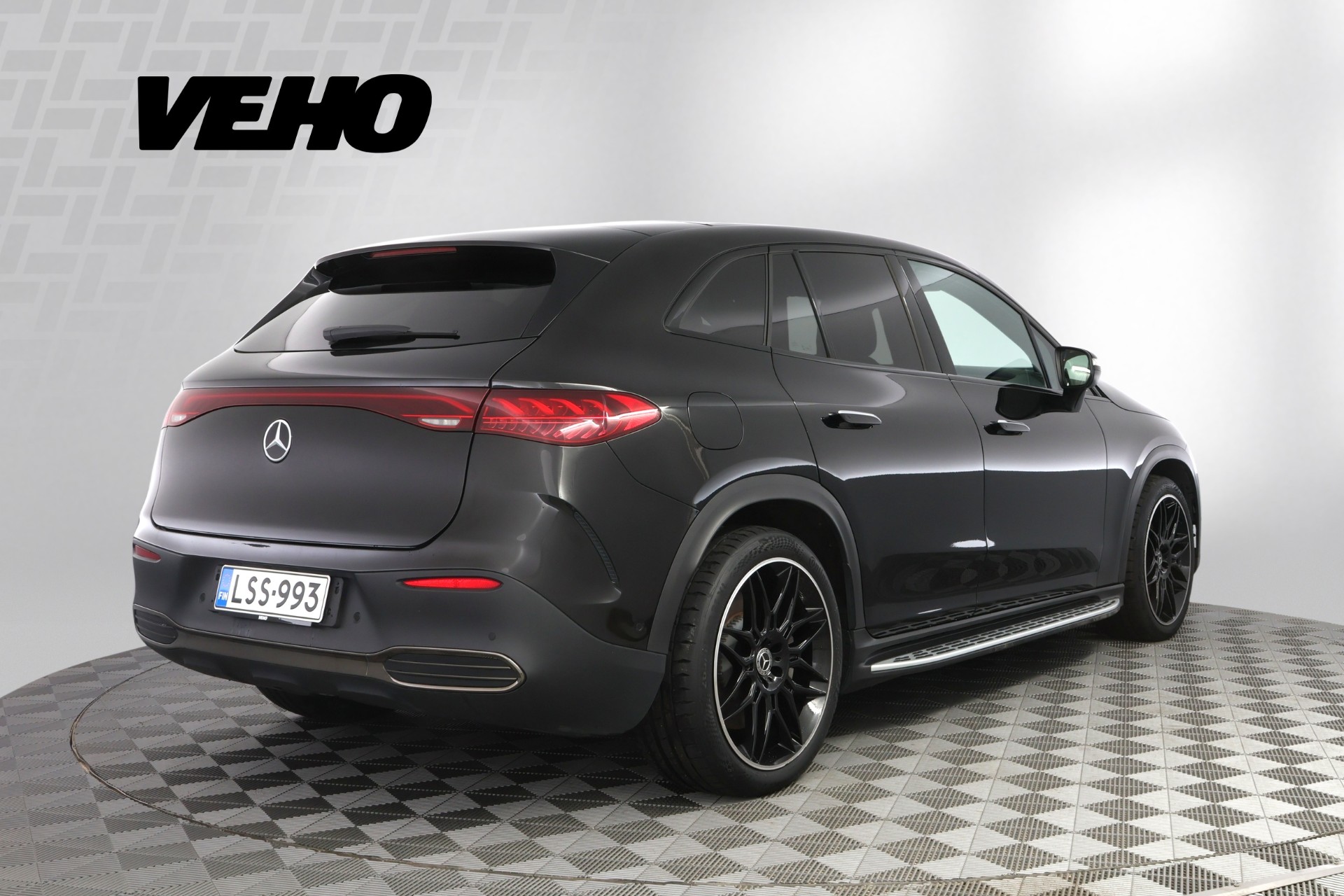 Mercedes-Benz EQE SUV 2024, kuva 4/34