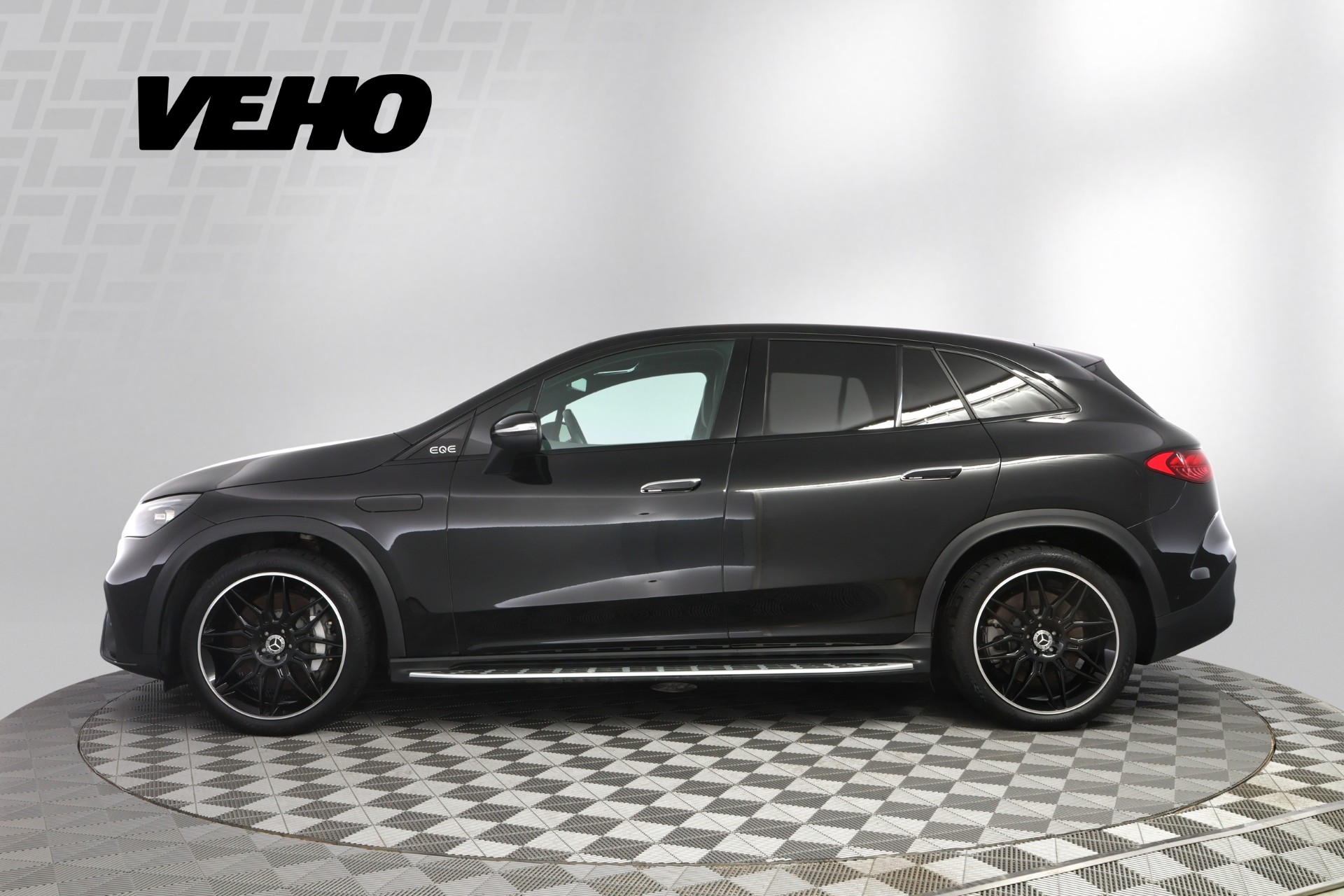 Mercedes-Benz EQE SUV 2024, kuva 2/34