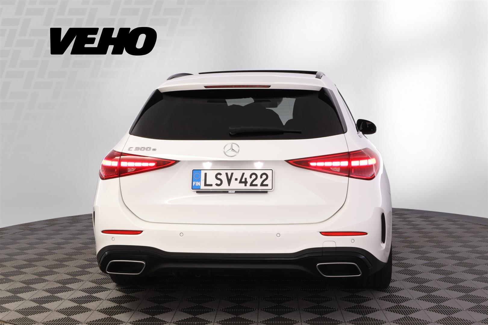 Mercedes-Benz C 300 e T A AMG Line 2023, photo 4/35