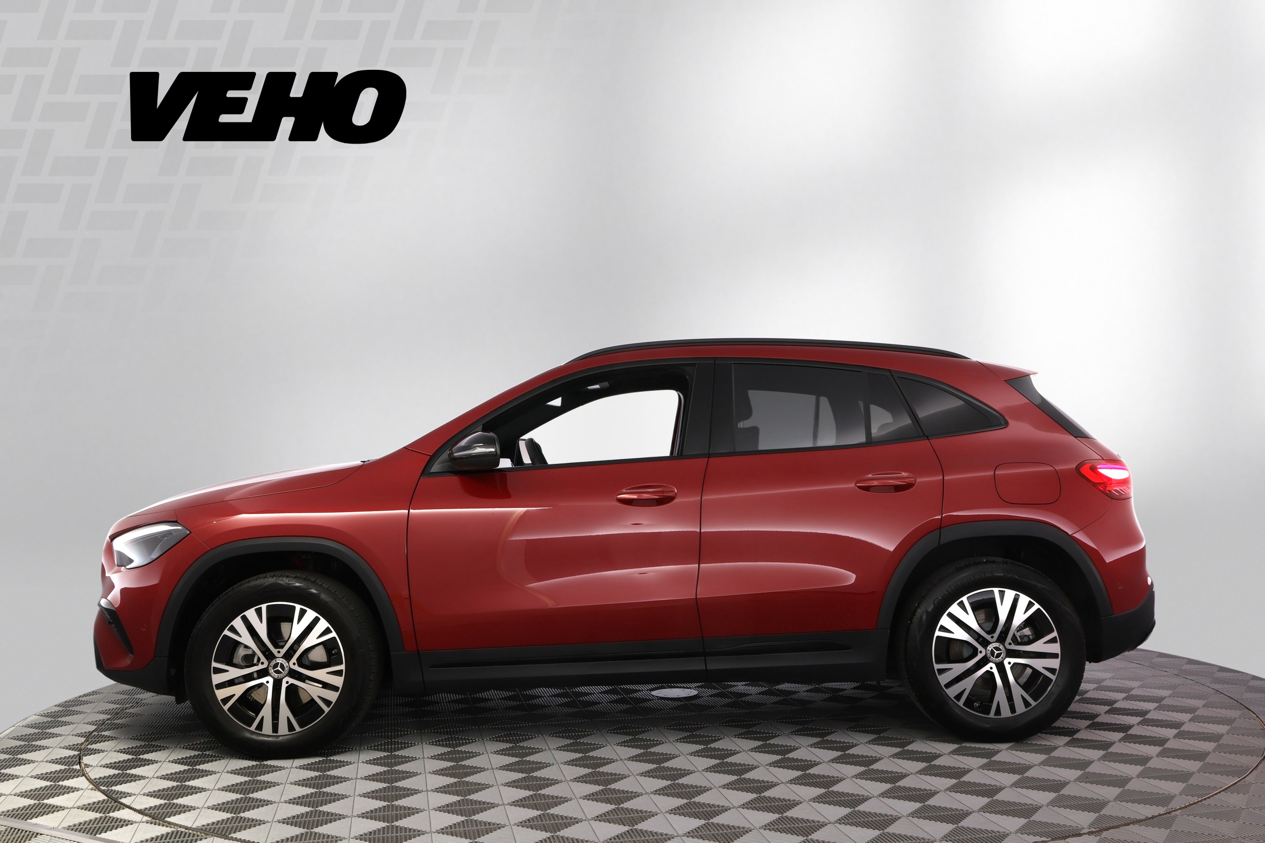 Mercedes-Benz GLA 2025, kuva 2/30