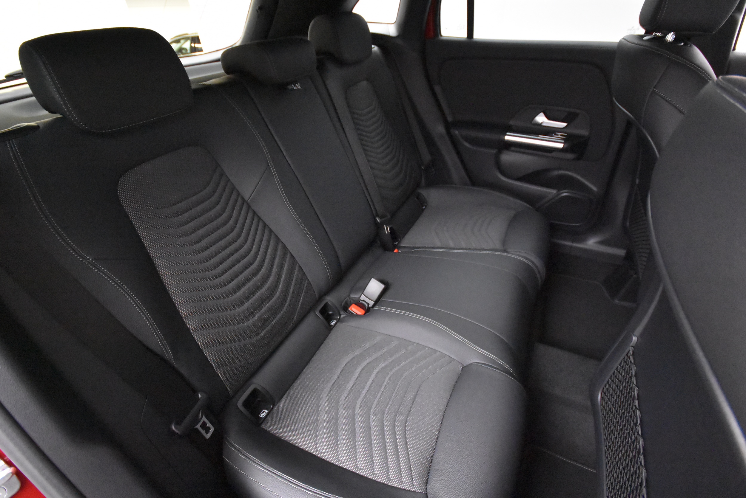 Mercedes-Benz GLA 2025, kuva 7/30
