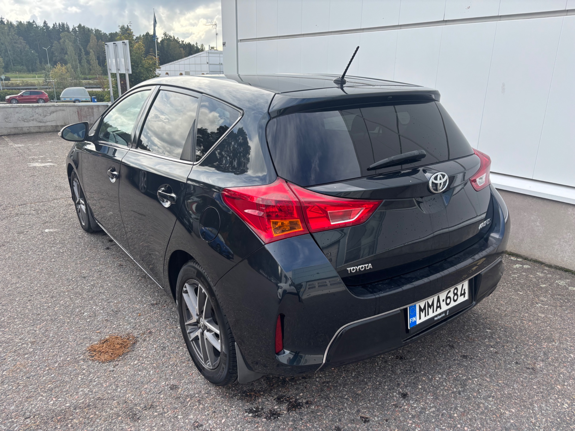 Toyota Auris 2014, kuva 3/19