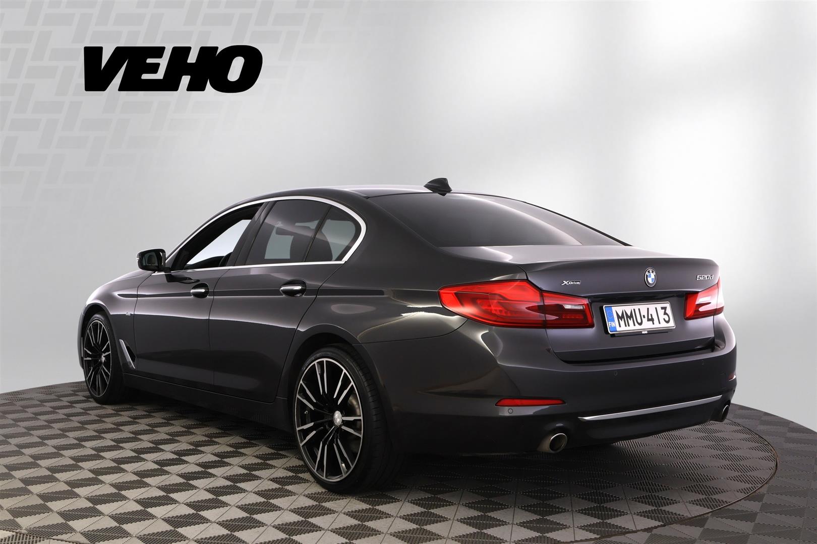 BMW 520 G30 Sedan 520d A xDrive Business 2017, photo 3/36