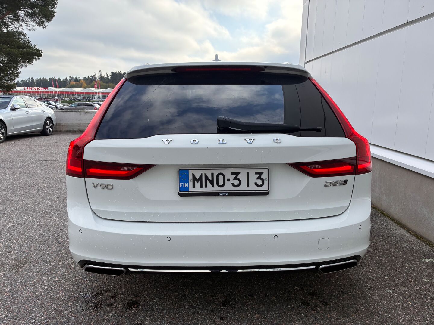Volvo V90 D5 AWD Inscription aut 2018, bild 3/13