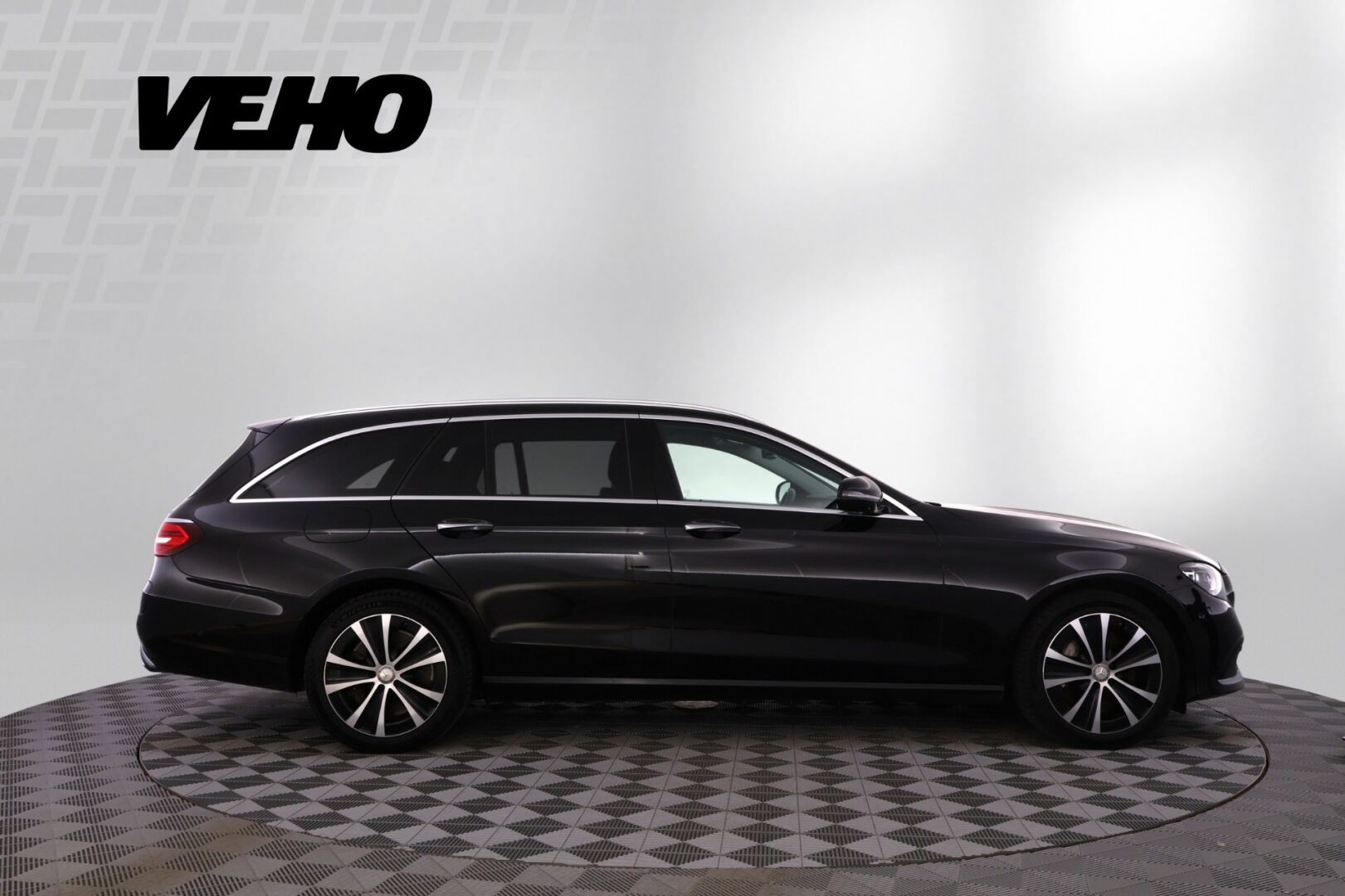 Mercedes-Benz E 2022, bild 6/29