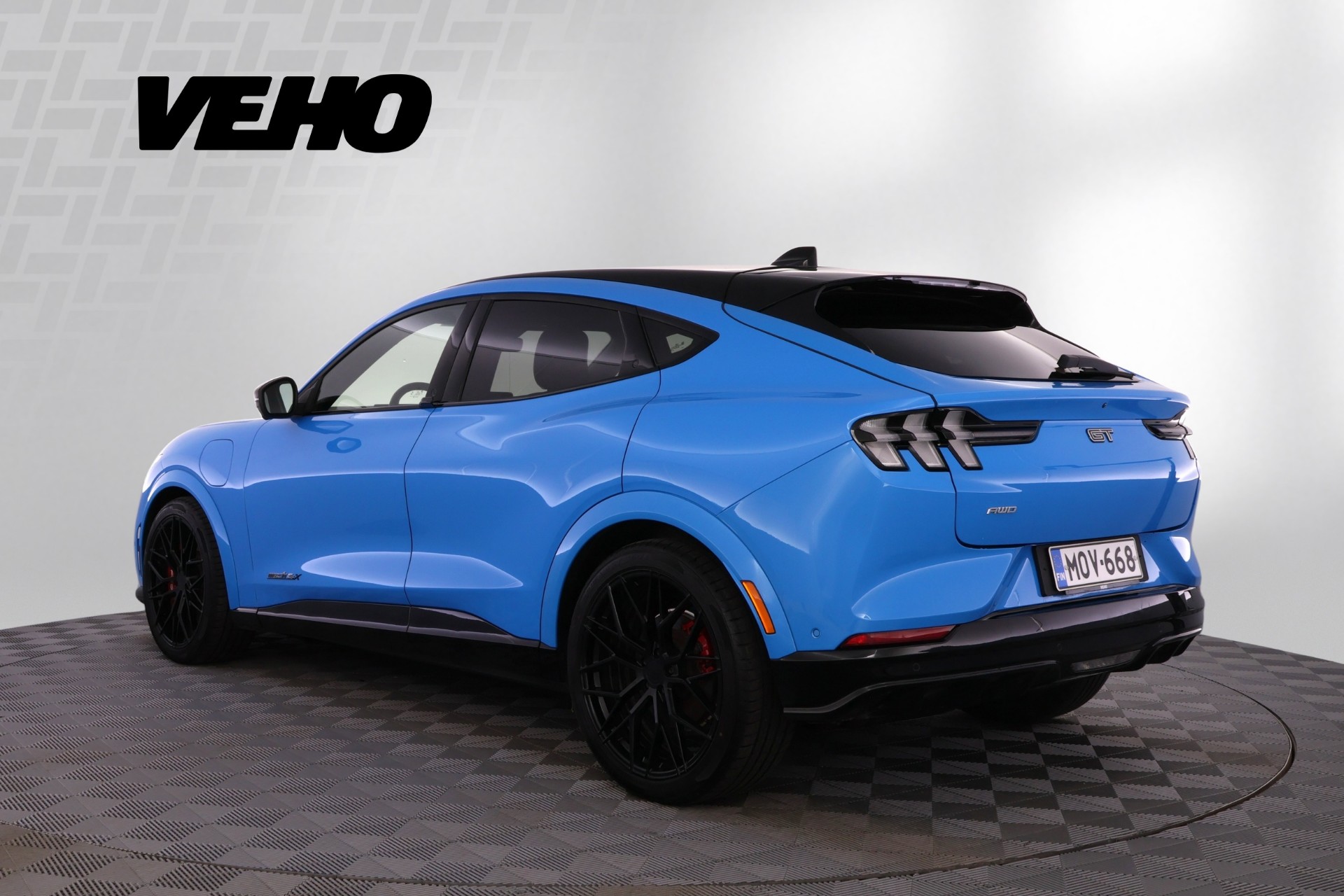 Ford Mustang Mach-E 2021, photo 3/23