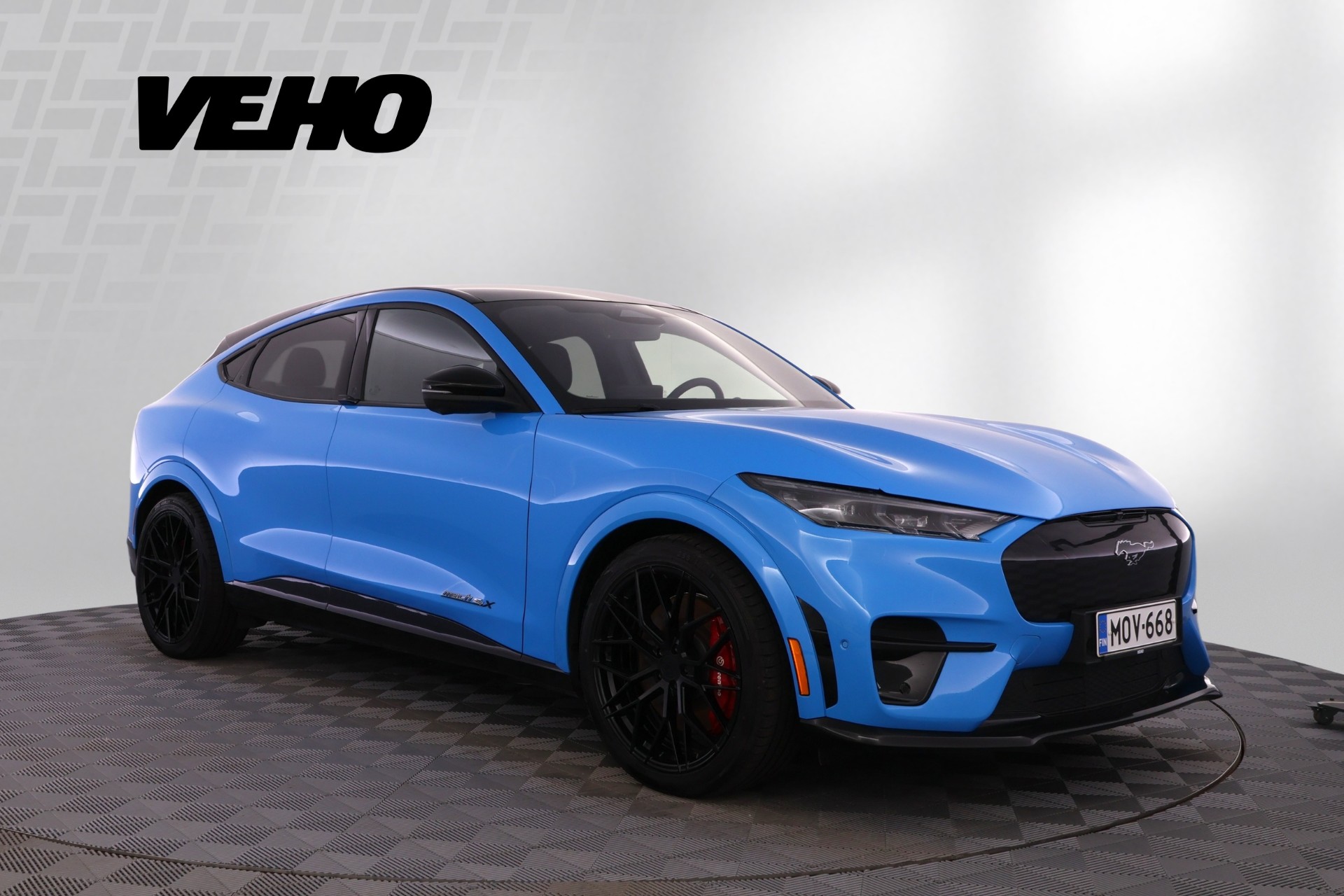 Ford Mustang Mach-E 2021, photo 7/23