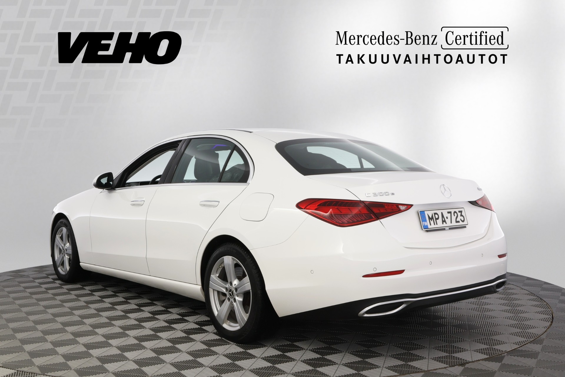 Mercedes-Benz C 300 e 4MATIC A Business 2023, kuva 3/34