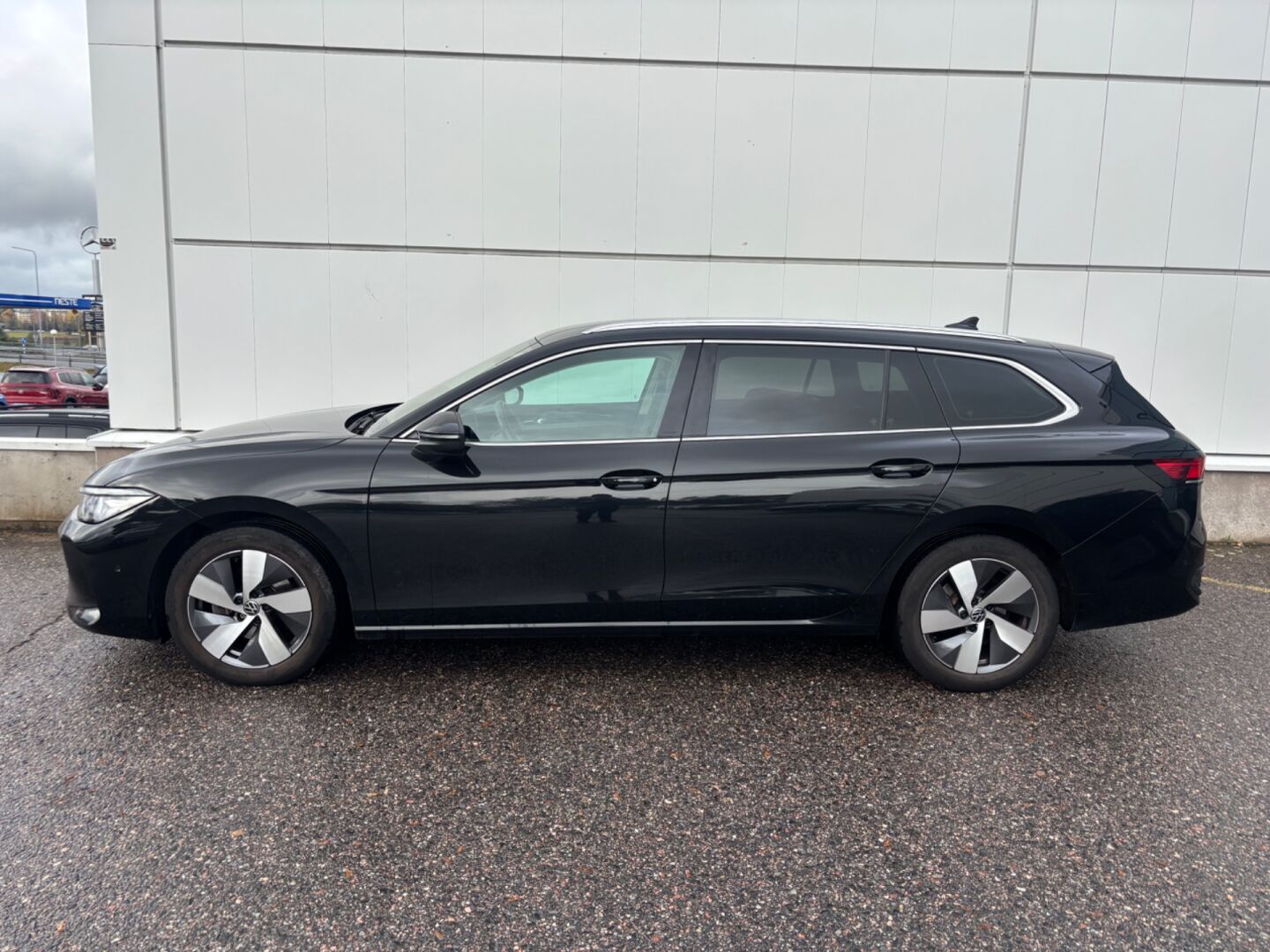 Volkswagen Passat 2024, photo 2/21