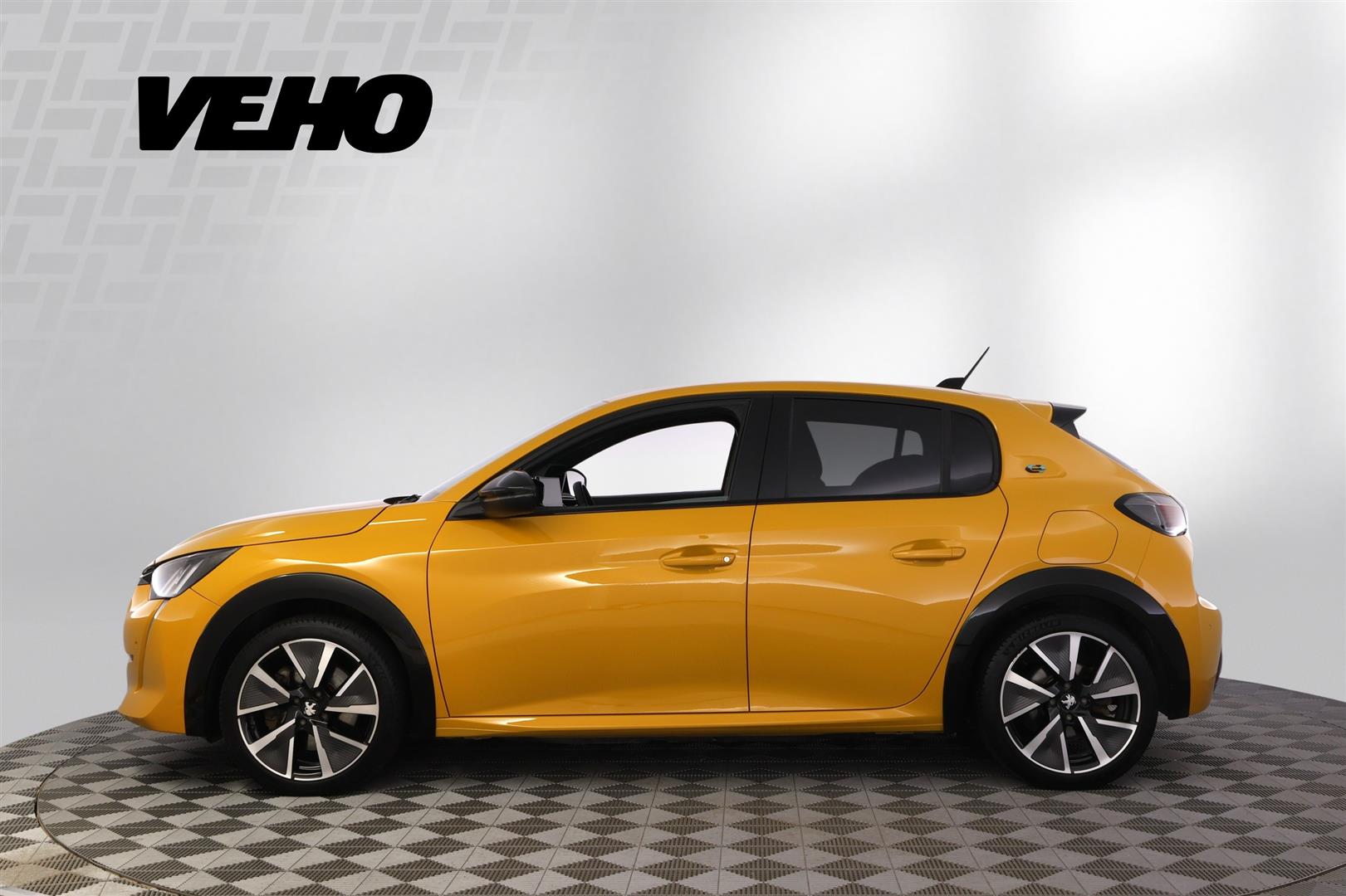 Peugeot e-208 GT 50kWh 136 2020, kuva 2/36