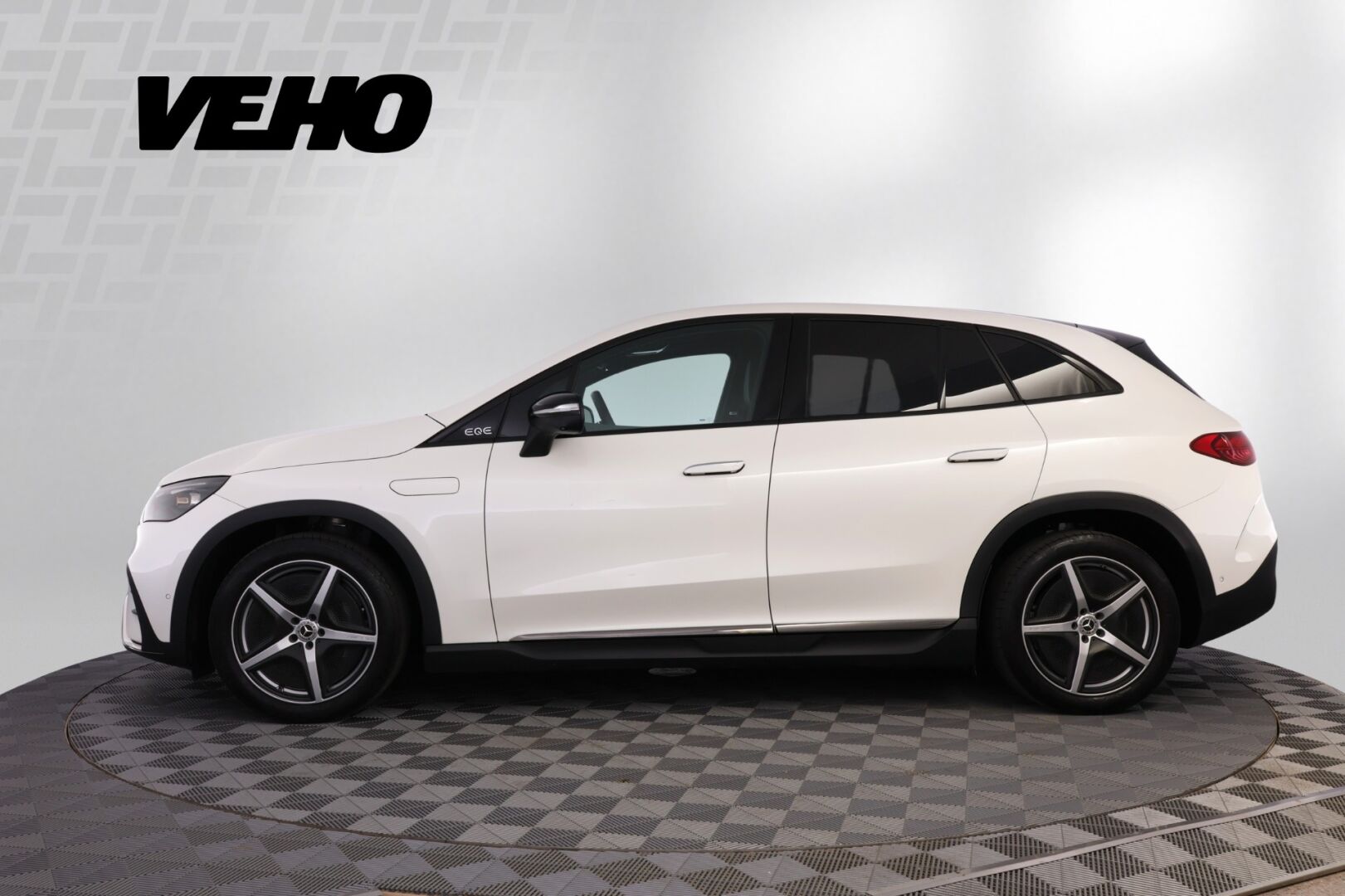 Mercedes-Benz EQE 500 4MATIC SUV AMG 2023, bild 2/27